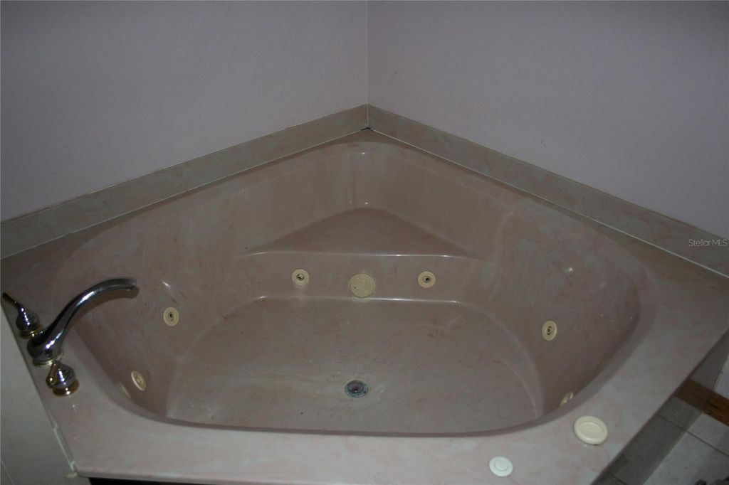 Photo of 5997 SE 122nd Place, Belleview, FL 34420 (MLS # OM715601)