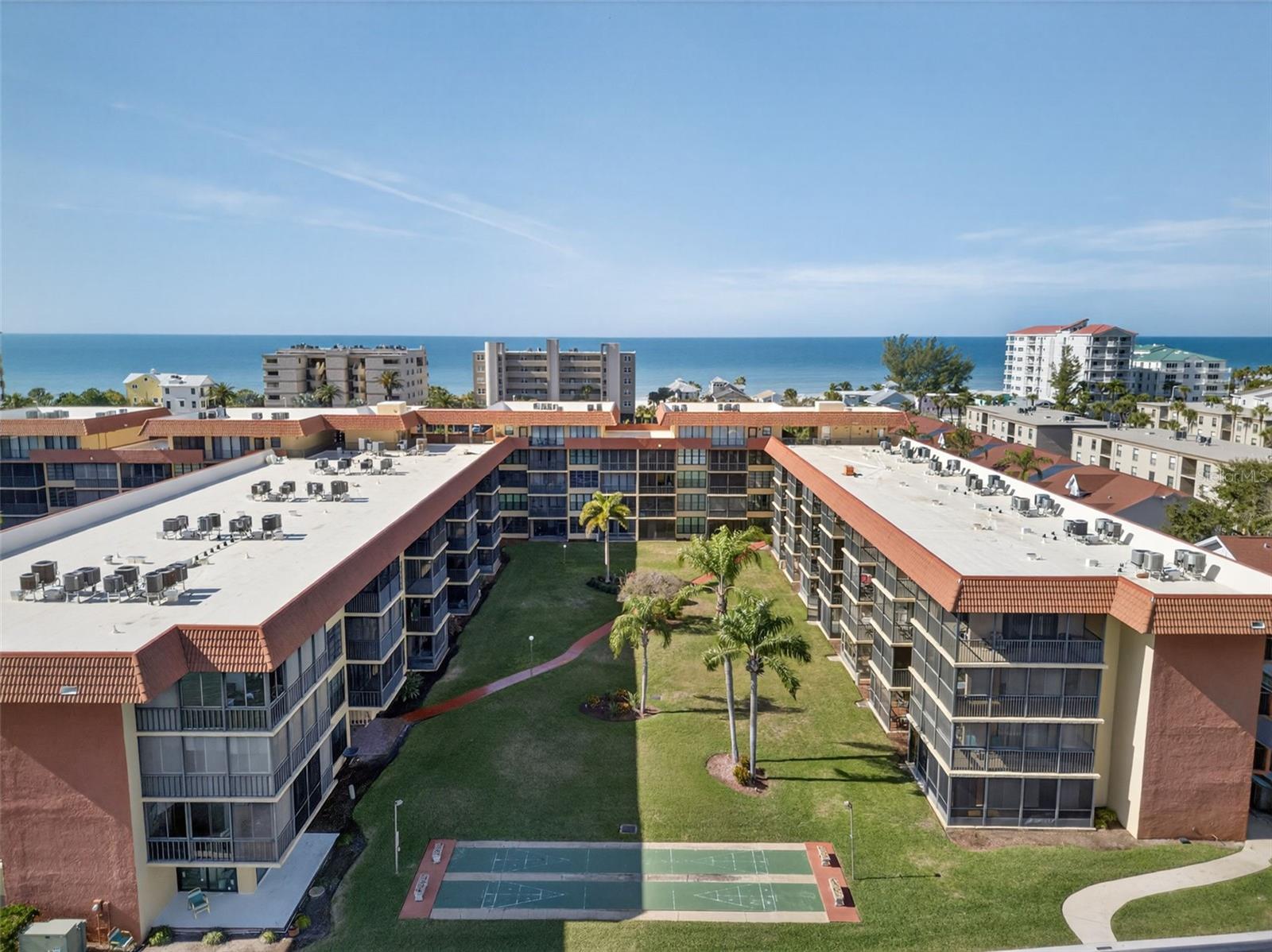 BAY MARINER THE CONDO - Residential