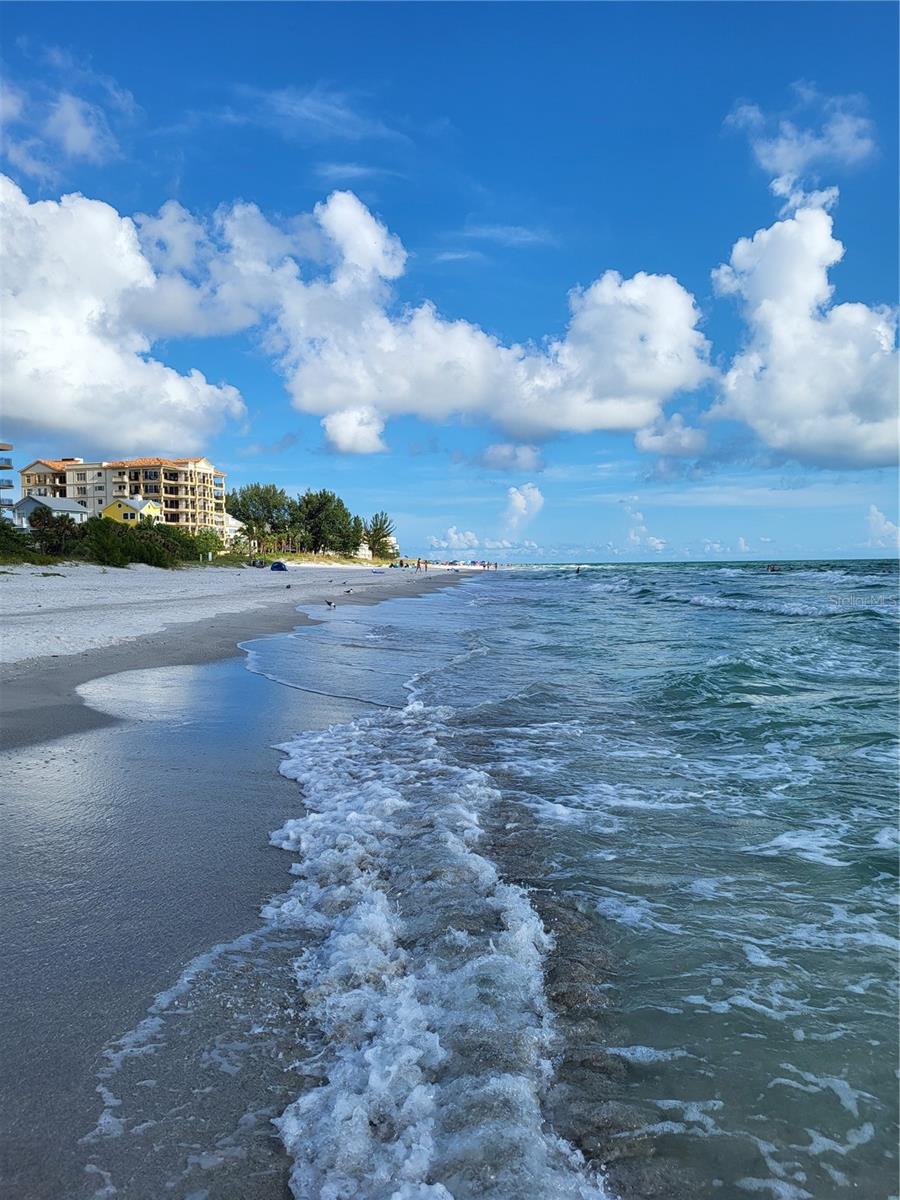 BAY MARINER THE CONDO - Residential