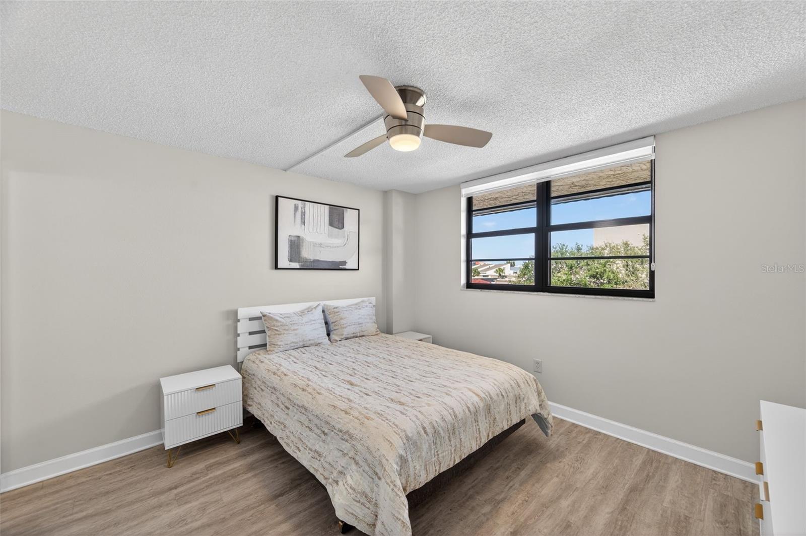 BAY MARINER THE CONDO - Residential