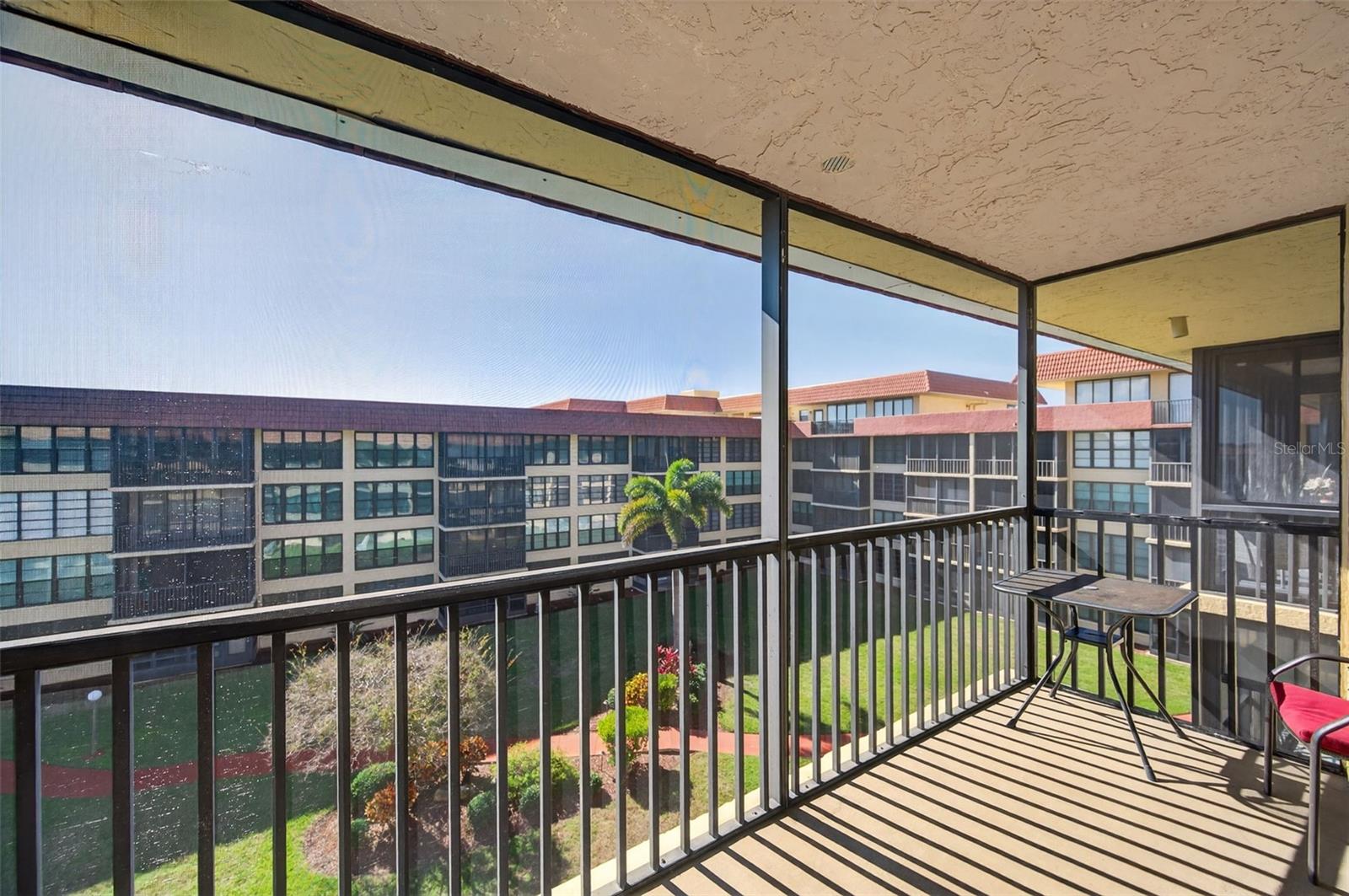 BAY MARINER THE CONDO - Residential