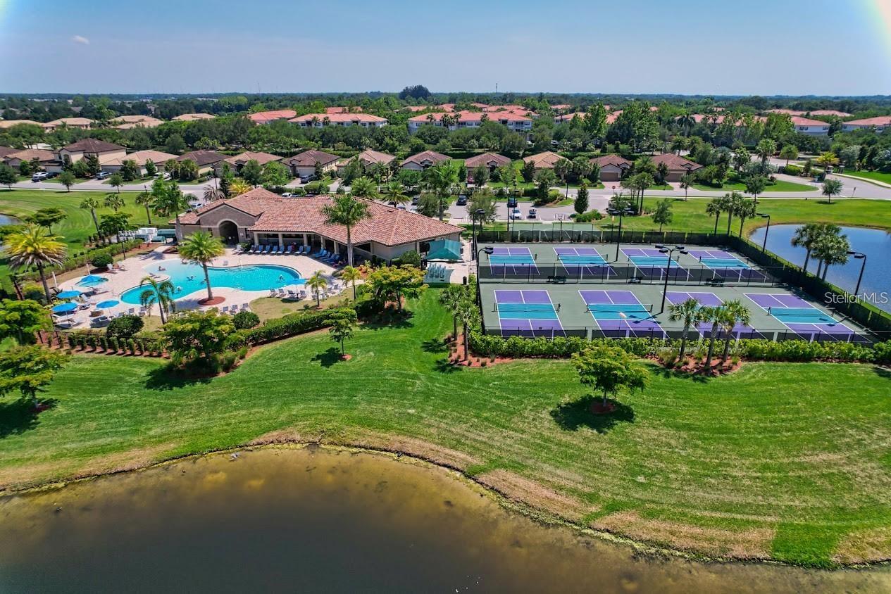 RIVER STRAND AT HERITAGE HARBOUR - Residential