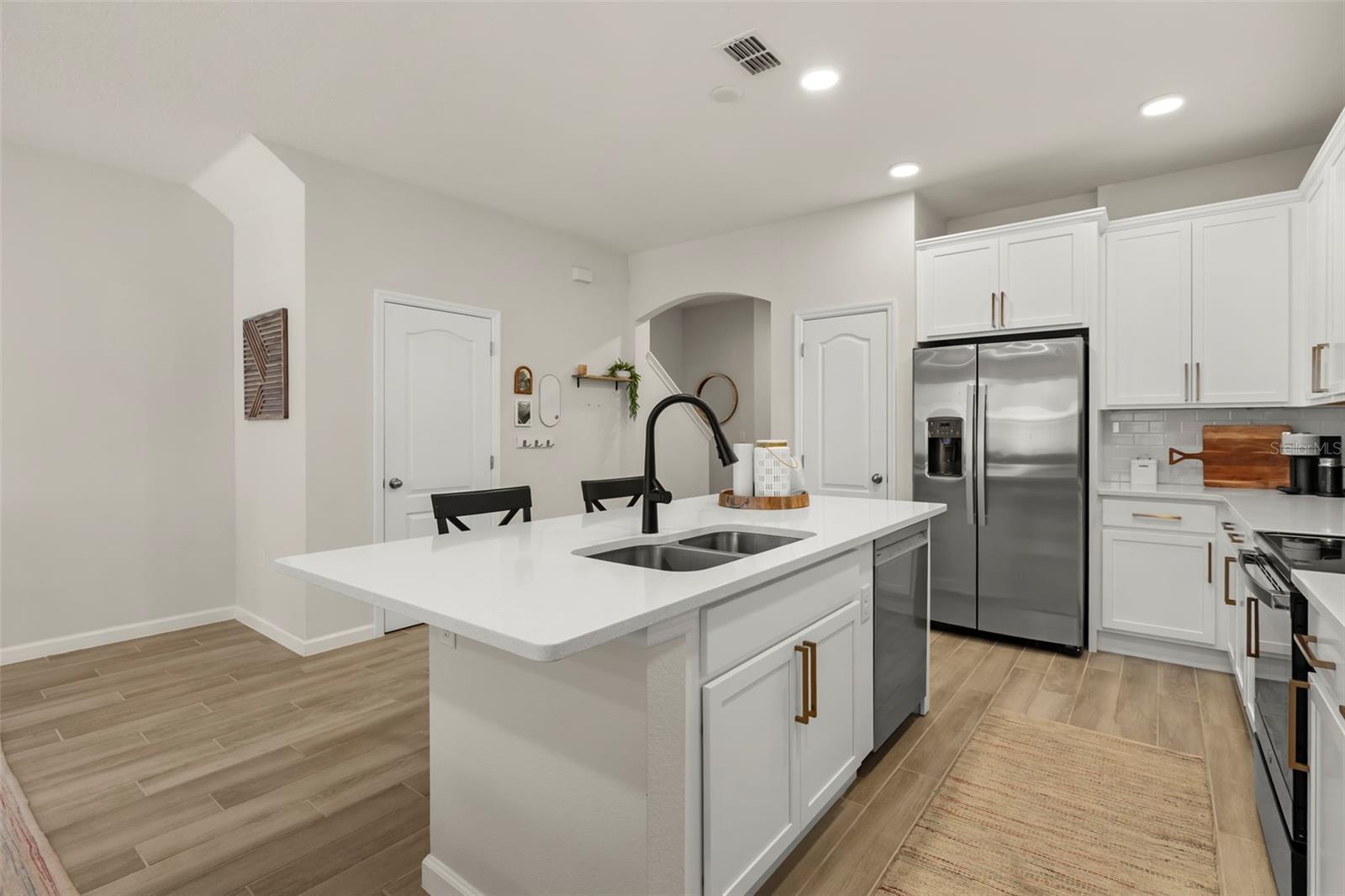3040 PILOT HOUSE PLACE