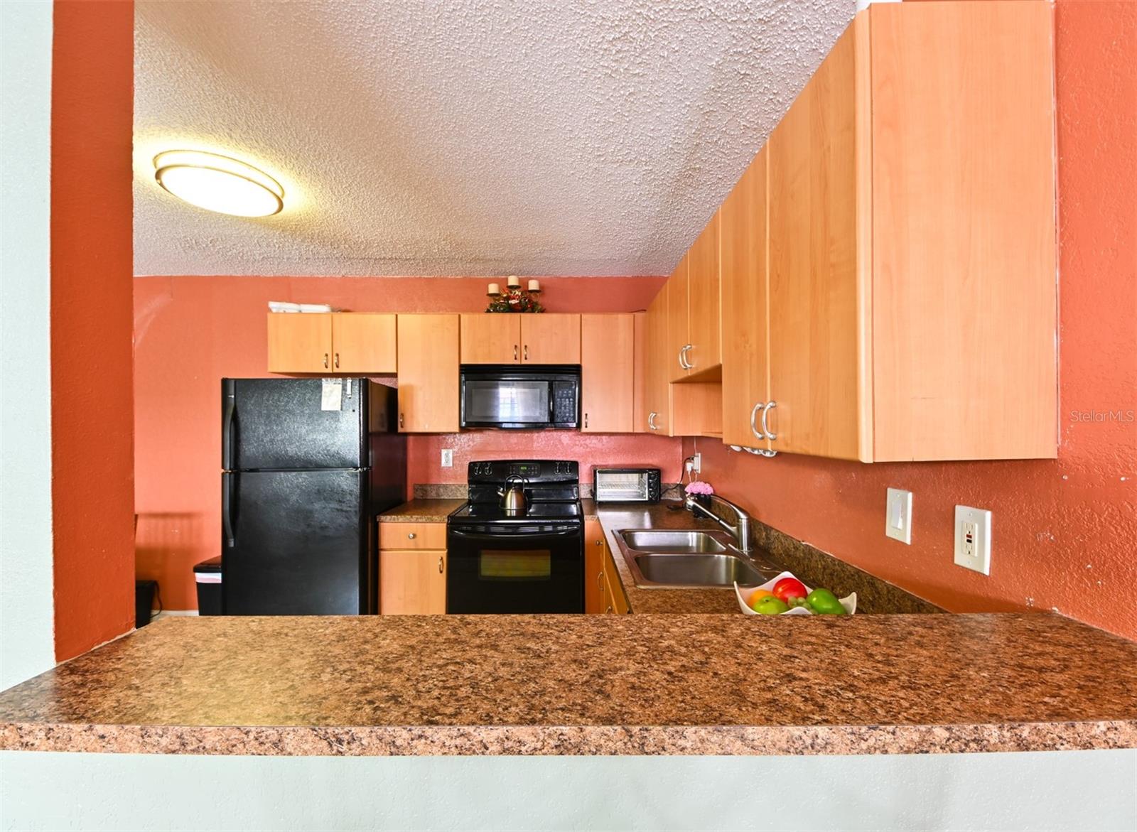 GLENDALE VILLAS A CONDO - Residential