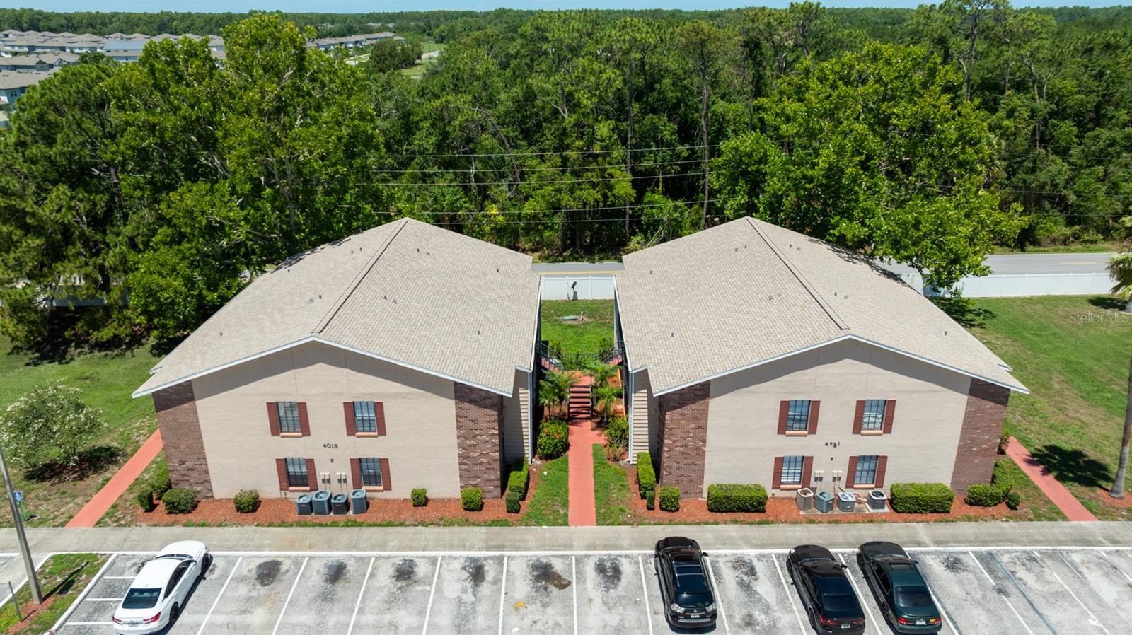 Excellent opportunity for individuals seeking a well-situated condominium! This 2-bedroom, 1-bathroom configuration, encompassing 800 square feet of living space, offers a pleasant living atmosphere. The property was constructed in 1988. Its location is exceptionally convenient, providing easy access to US41/Land O Lake Blvd, a significant route that connects various regions of Tampa Bay, facilitating effortless commutes to nearby counties such as Hillsborough, Pinellas, and Hernando. This central position may be particularly suitable for residents who work or enjoy leisure activities in any of these areas.
The amenities of the complex, which include a community pool, playground, and clubhouse, enhance the property's attractiveness. These communal areas are ideal for socializing with neighbors, maintaining an active lifestyle, and cooling off during the warm months in Florida. A new roof has recently been installed in the community. For further details, please do not hesitate to request your personal showing.
