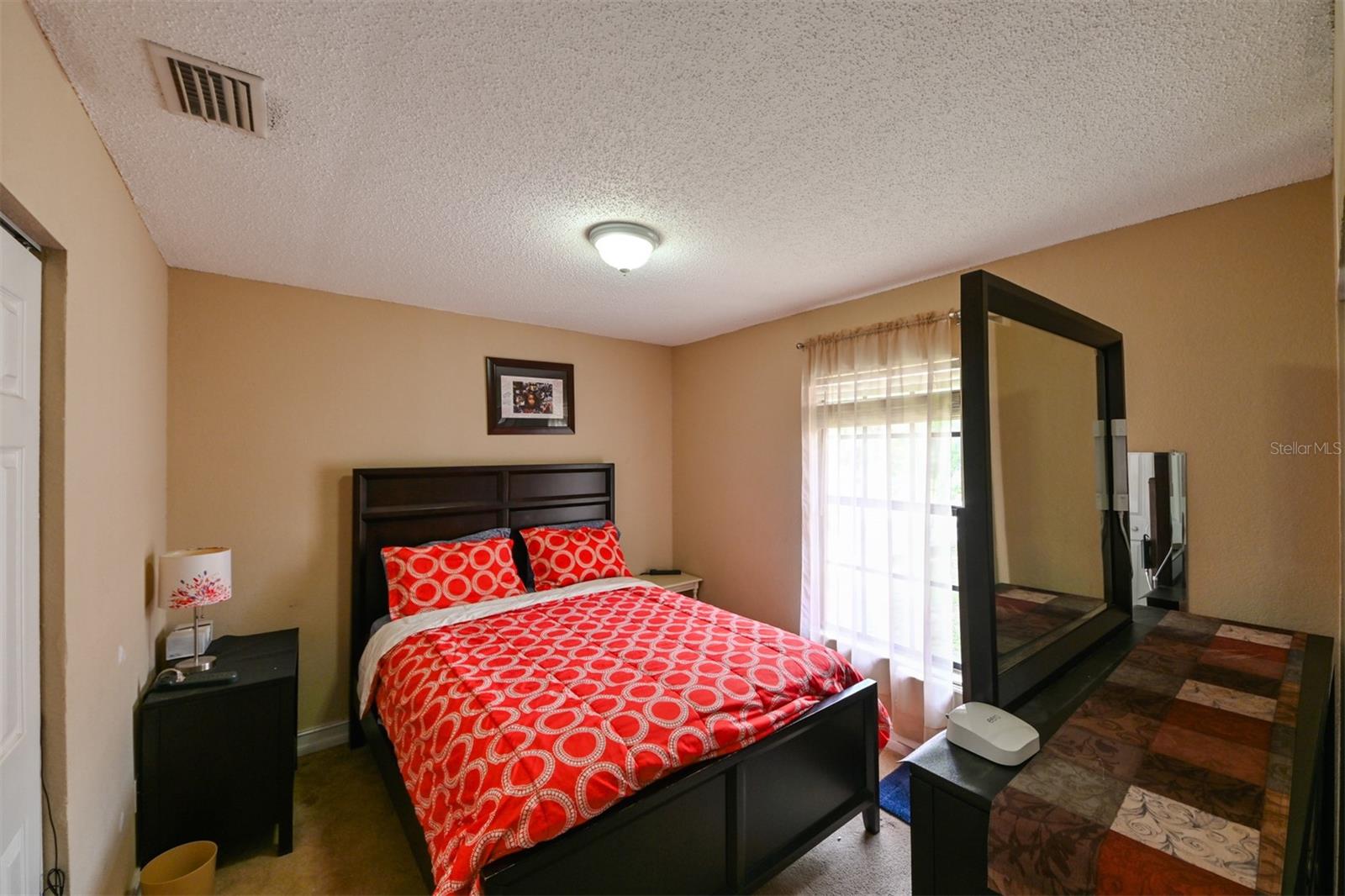 GLENDALE VILLAS A CONDO - Residential