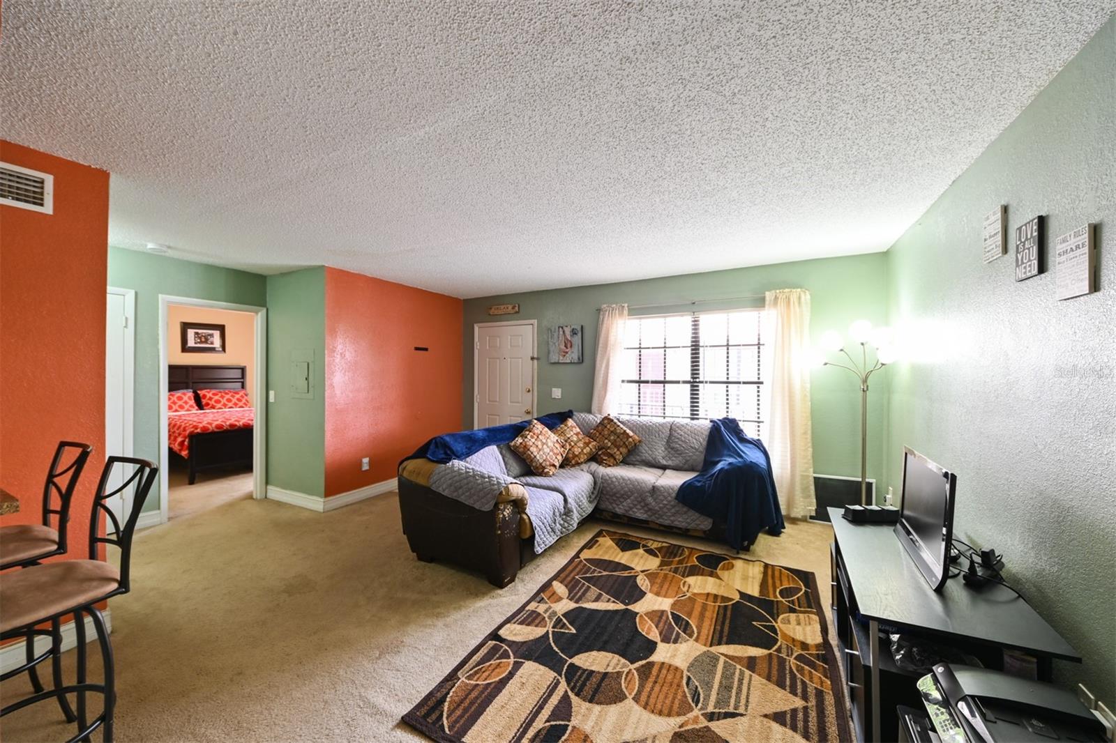 GLENDALE VILLAS A CONDO - Residential