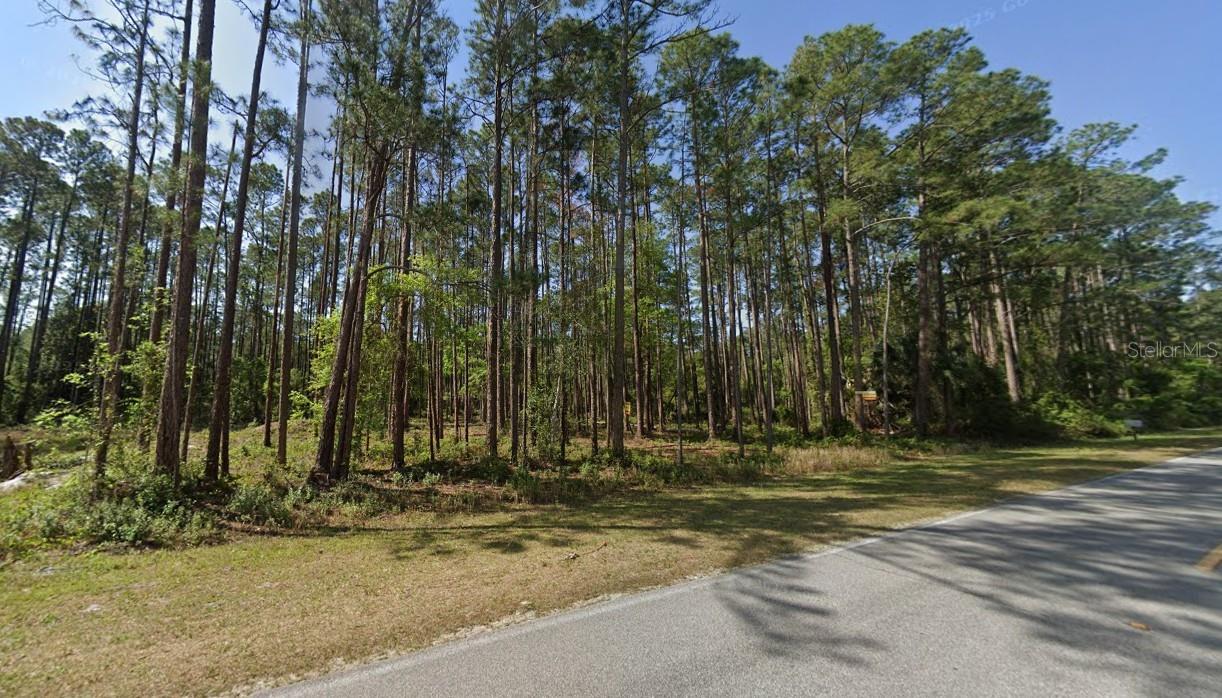 PARADISE LAKES - Land