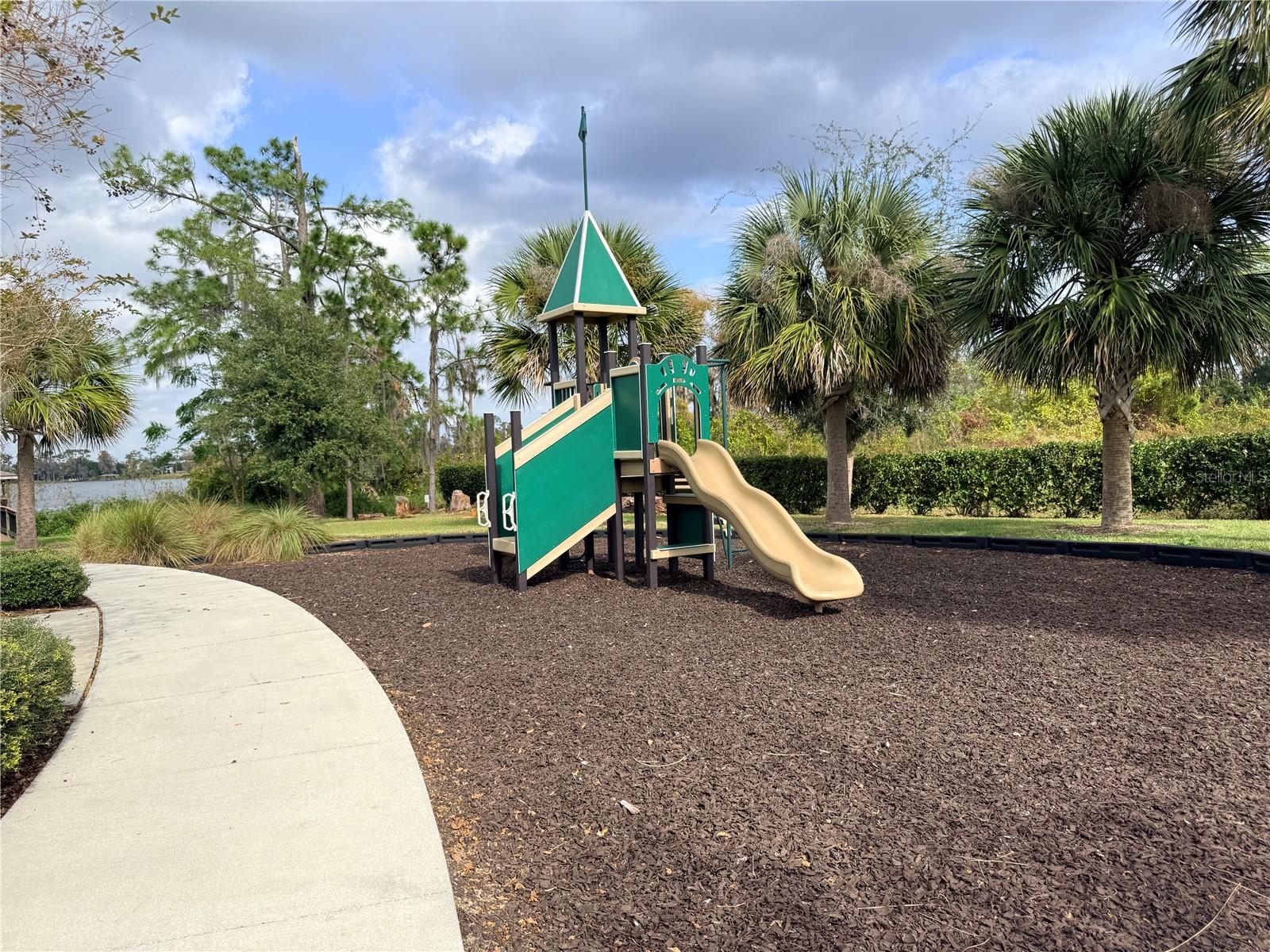 SANCTUARY/LKS/WINDERMERE - Residential