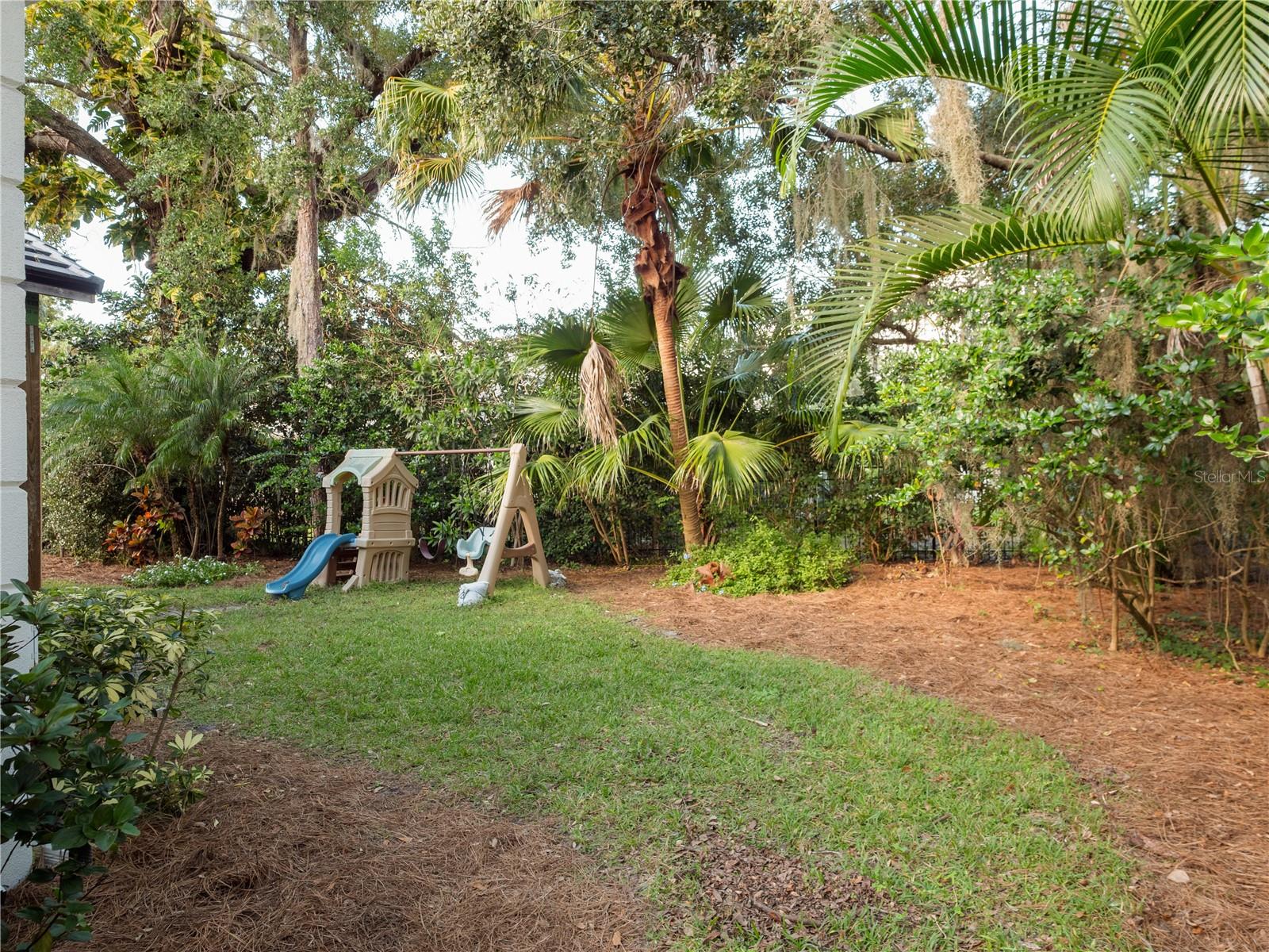 LAKE NONA ESTATES - Residential Lease