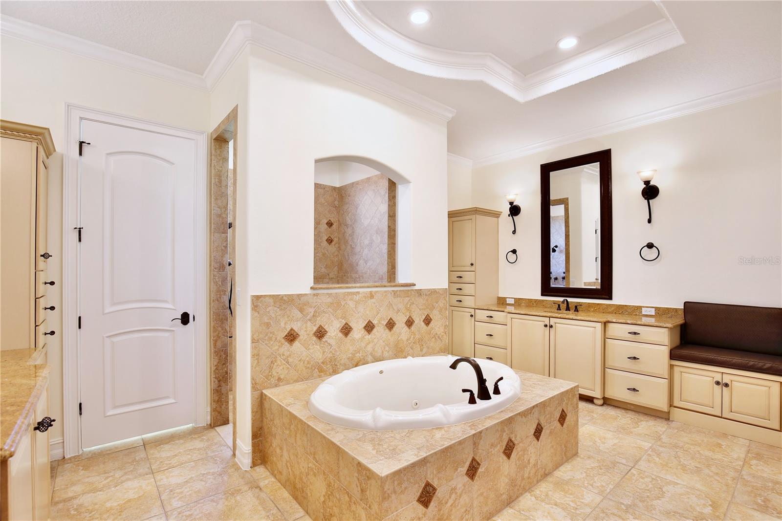 CLERMONT BELLA LAGO - Residential