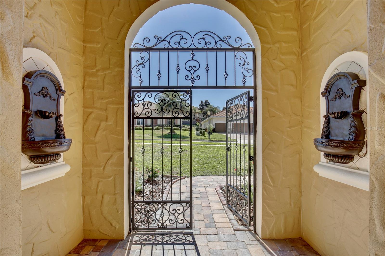 CLERMONT BELLA LAGO - Residential