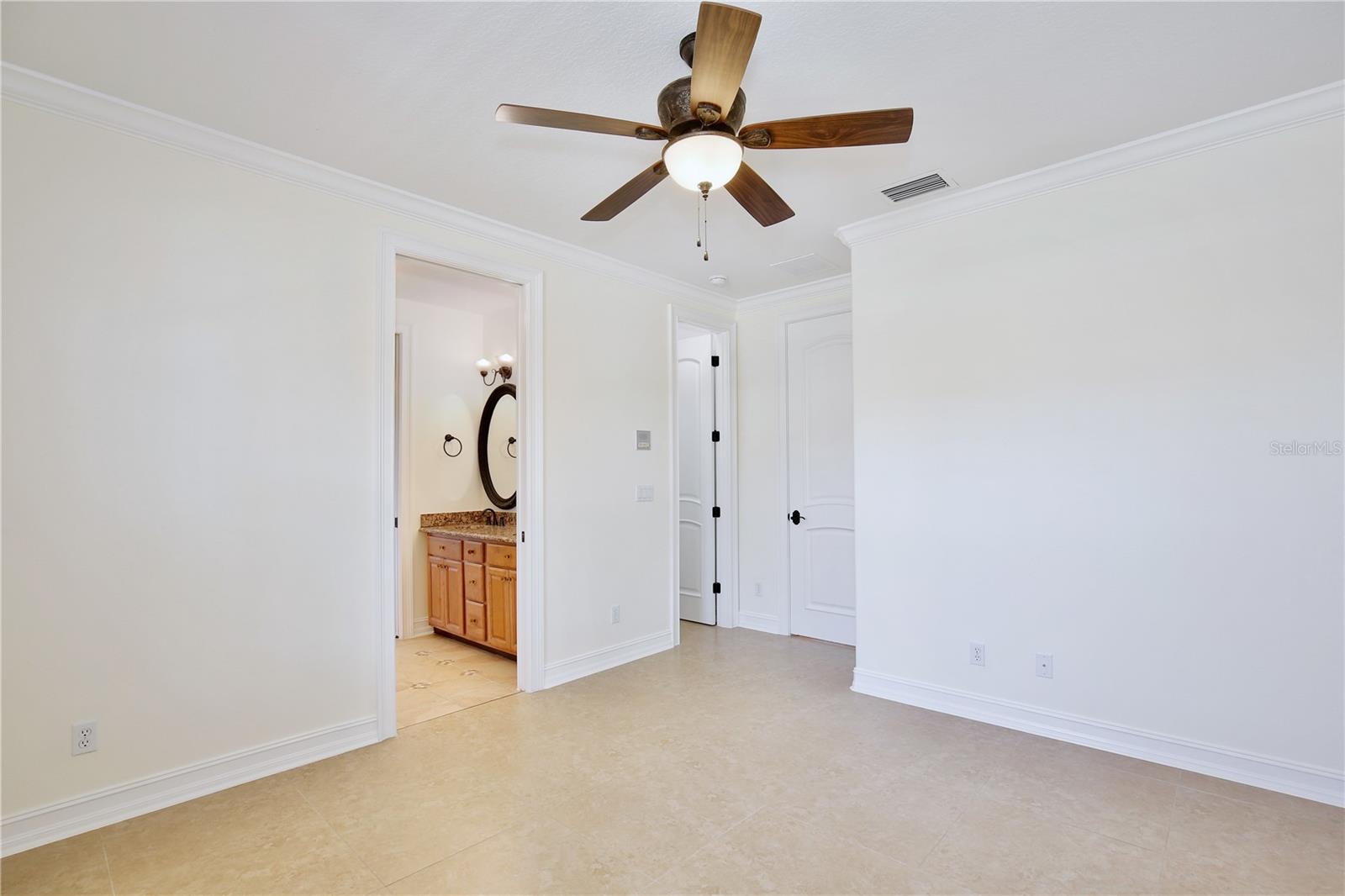 CLERMONT BELLA LAGO - Residential