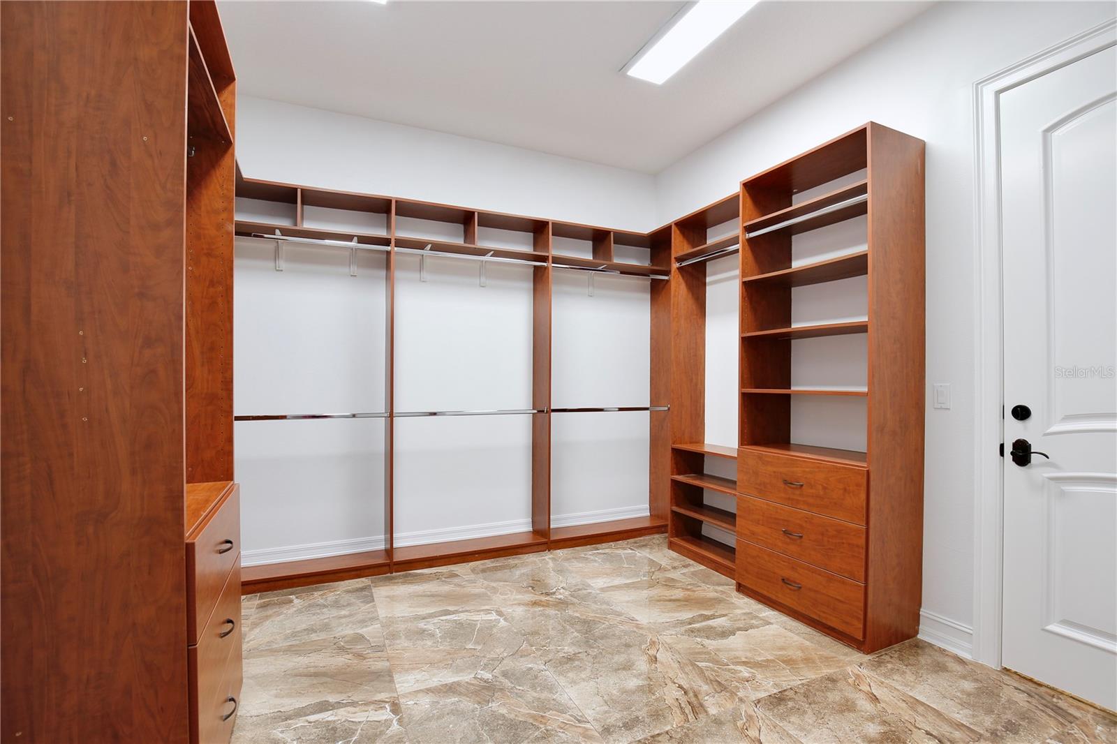 CLERMONT BELLA LAGO - Residential