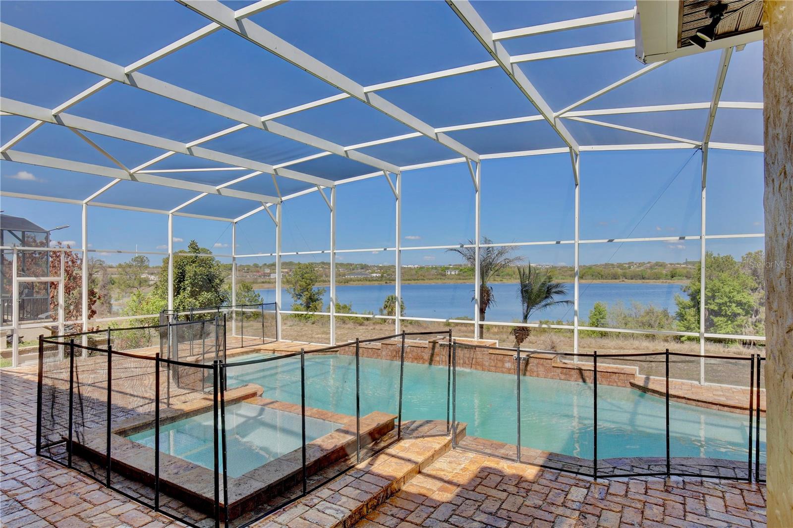 CLERMONT BELLA LAGO - Residential