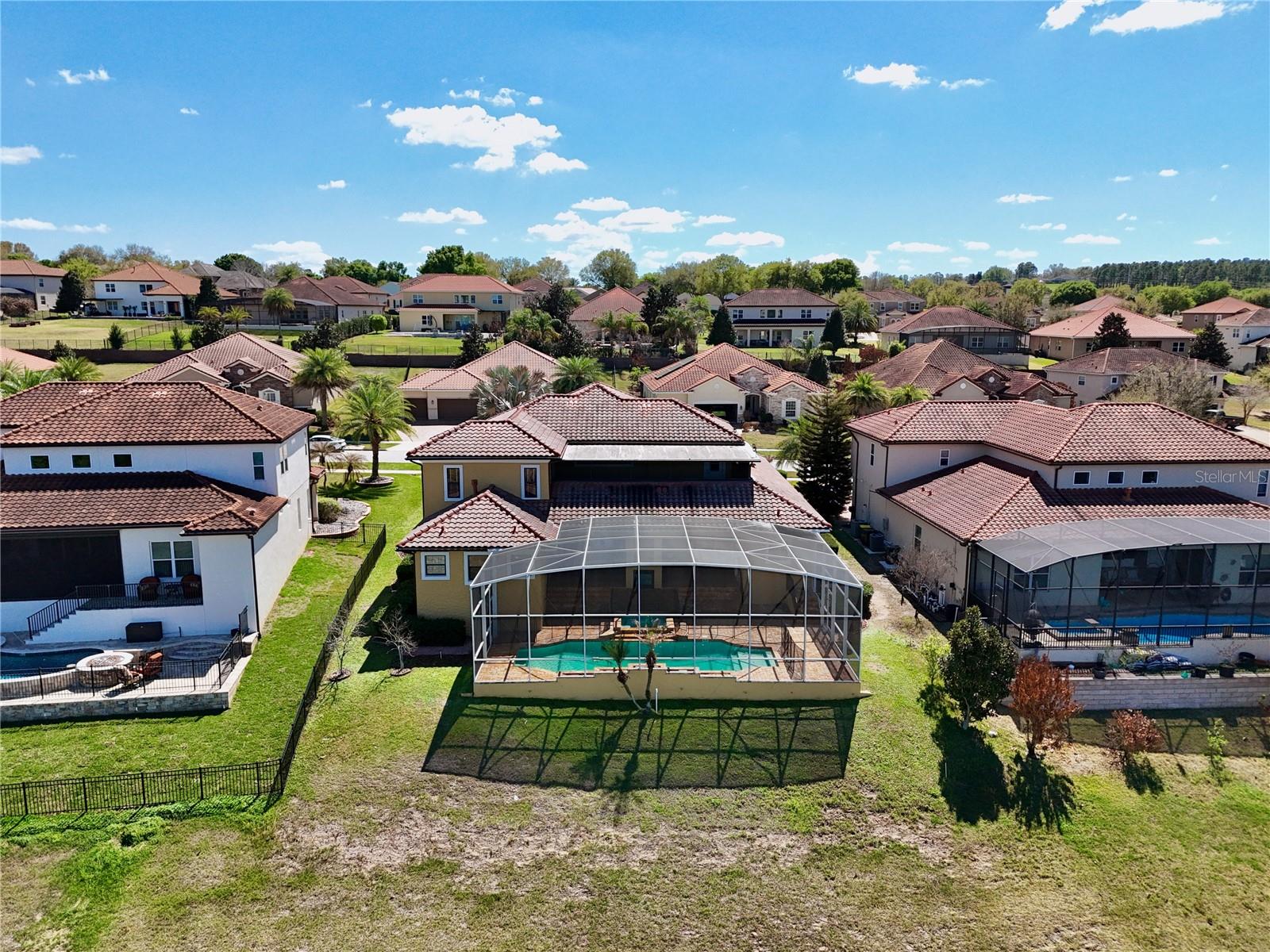 CLERMONT BELLA LAGO - Residential