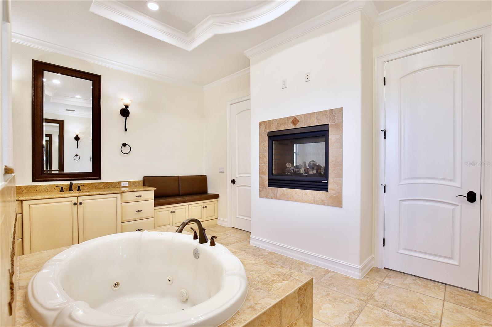 CLERMONT BELLA LAGO - Residential