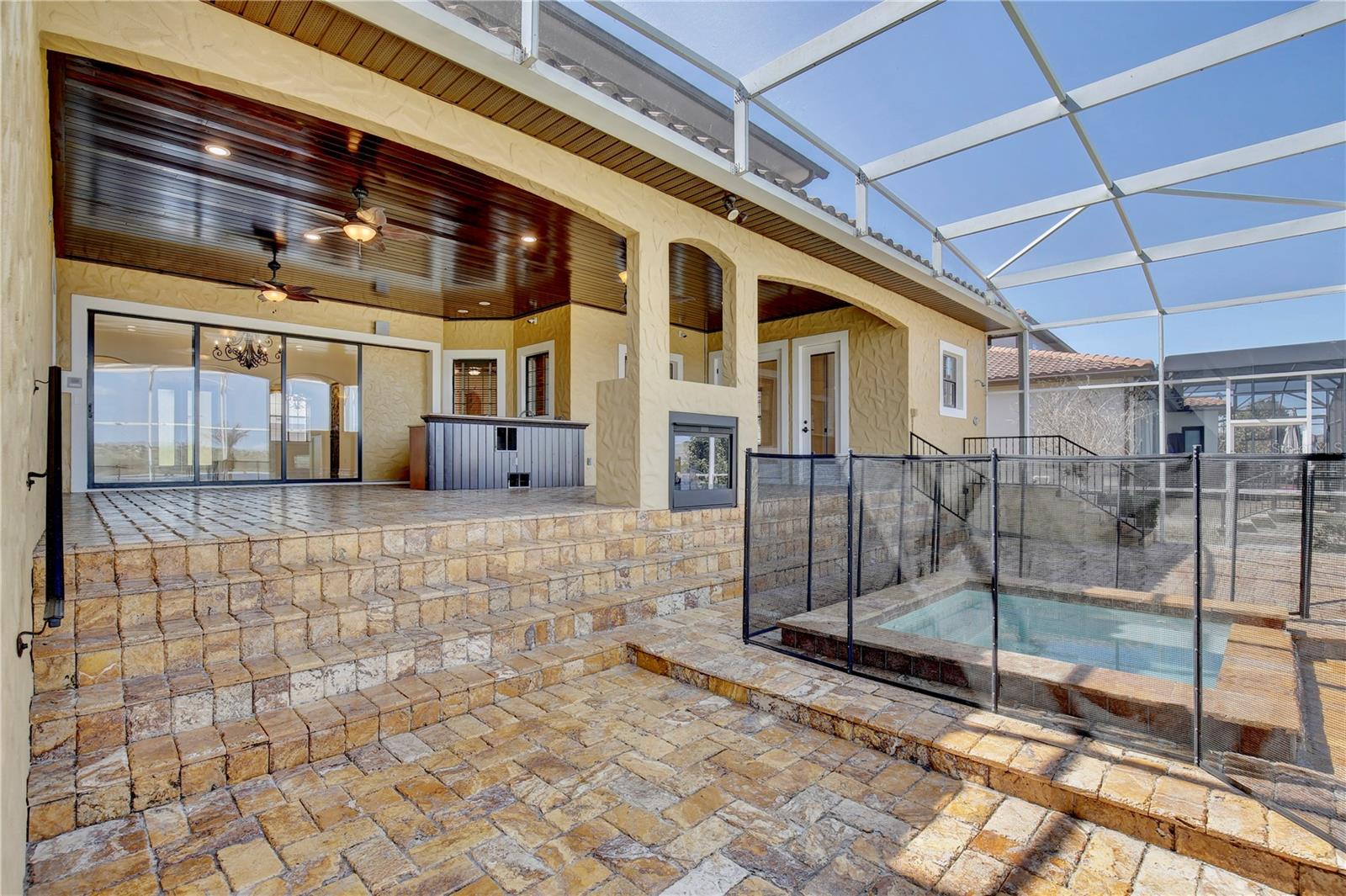 CLERMONT BELLA LAGO - Residential