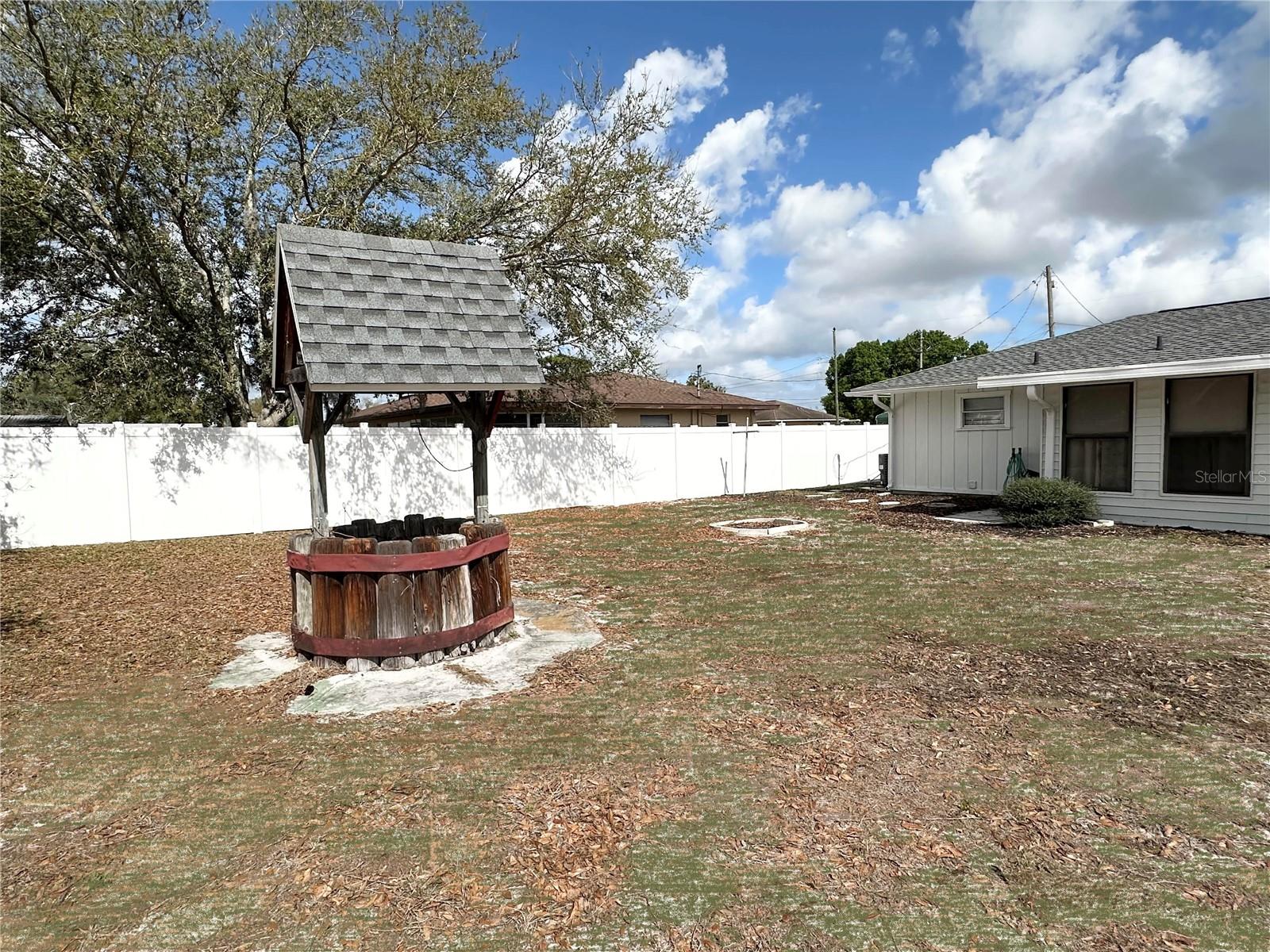 SOUTH LAKE WALES - Residential