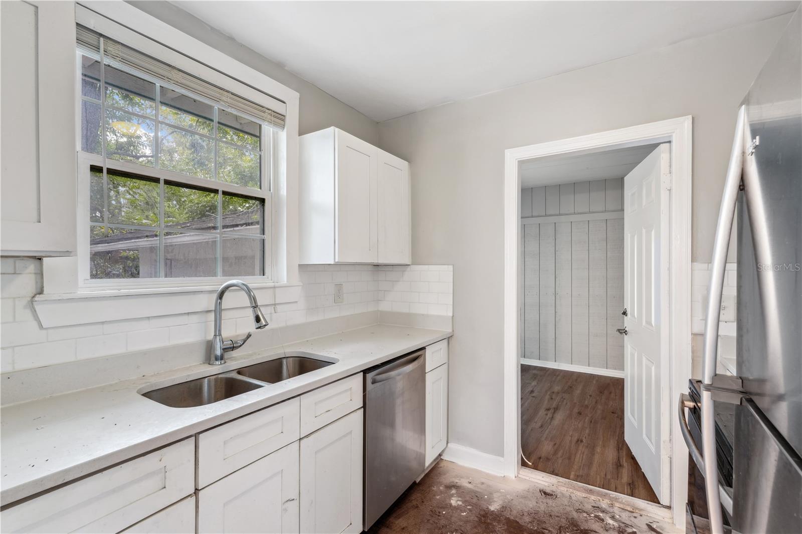 ROOSEVELT GARDENS - Residential