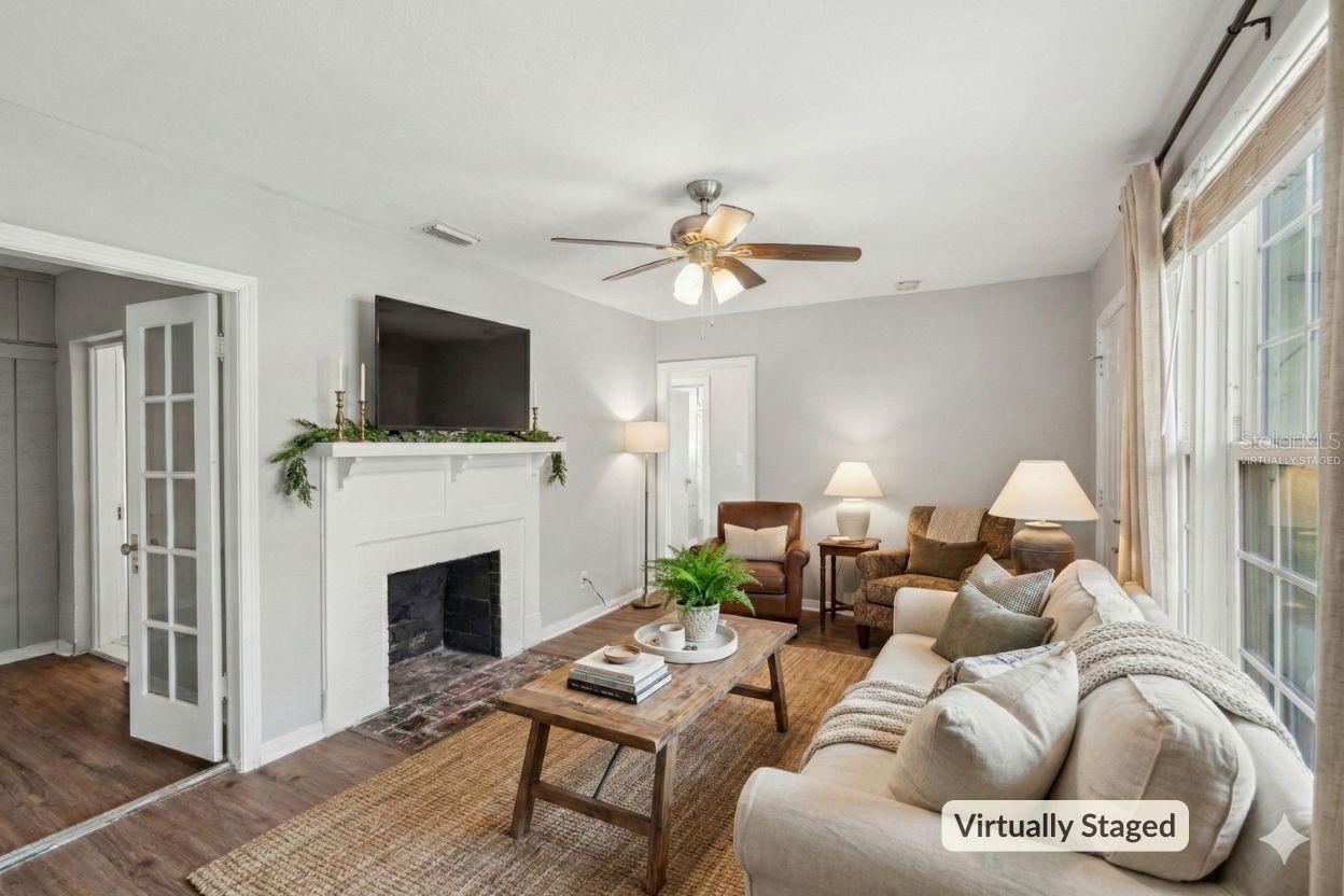 ROOSEVELT GARDENS - Residential