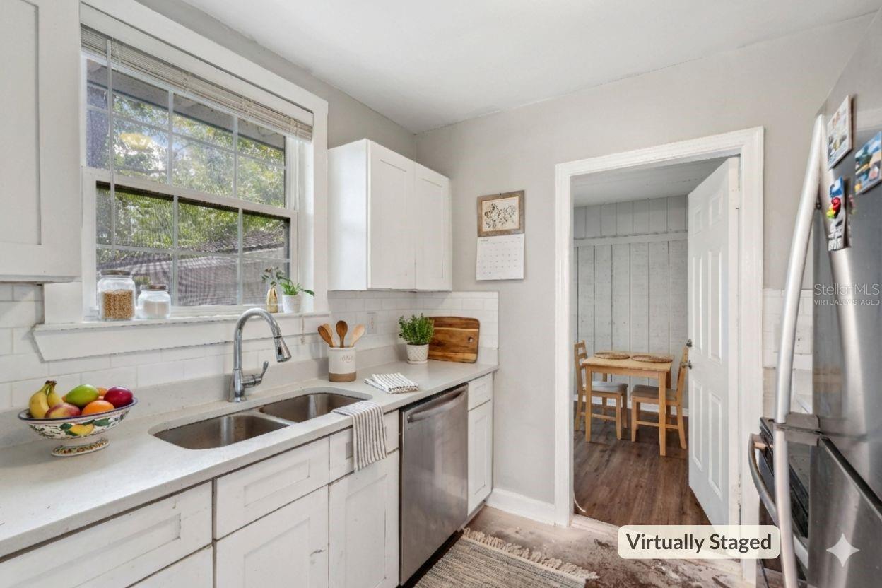 ROOSEVELT GARDENS - Residential