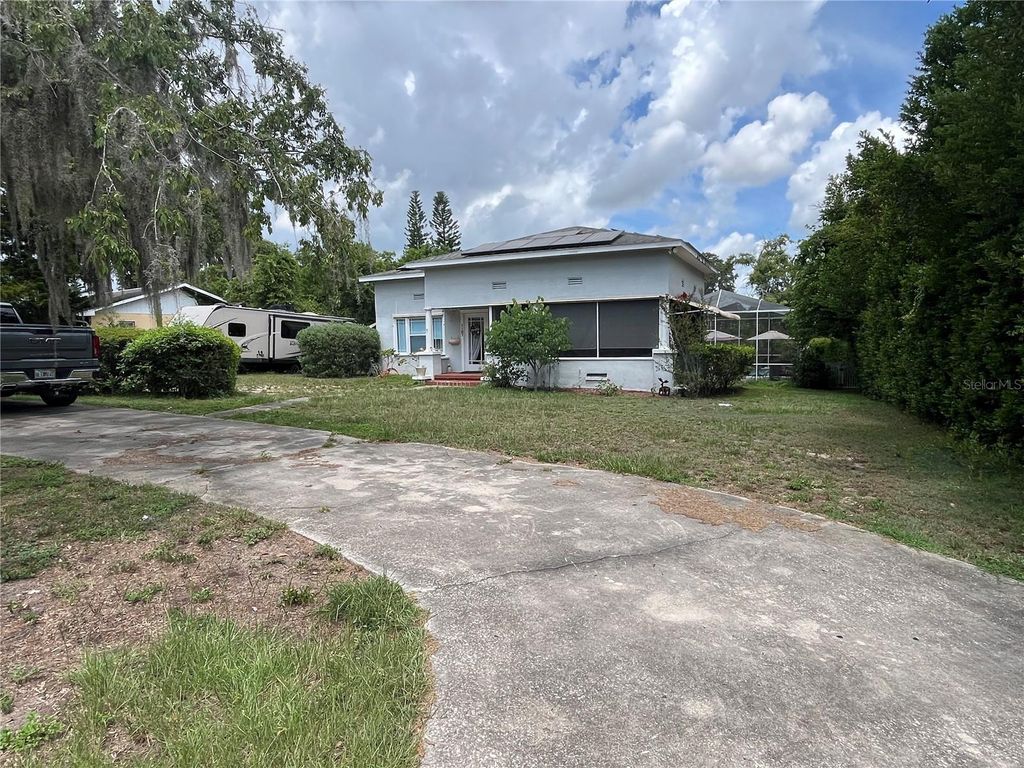 Photo of 1127 S Lakeshore Boulevard, Lake Wales, FL 33853 (MLS # P4937553)