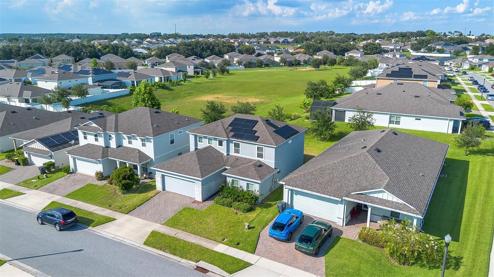 LAUREL ESTATES - Residential