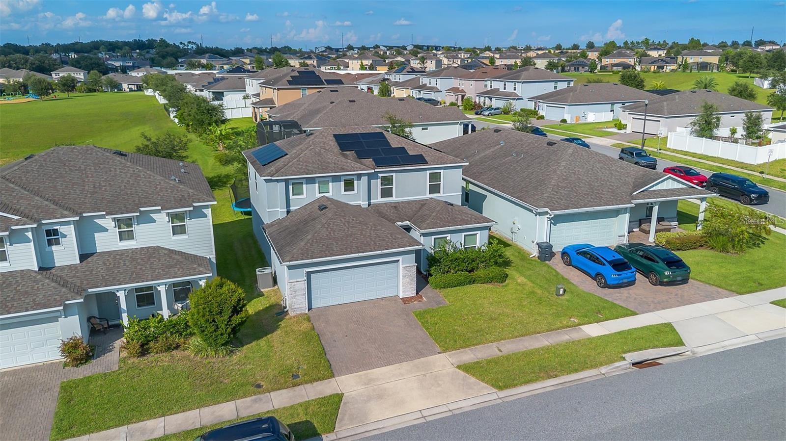 LAUREL ESTATES - Residential