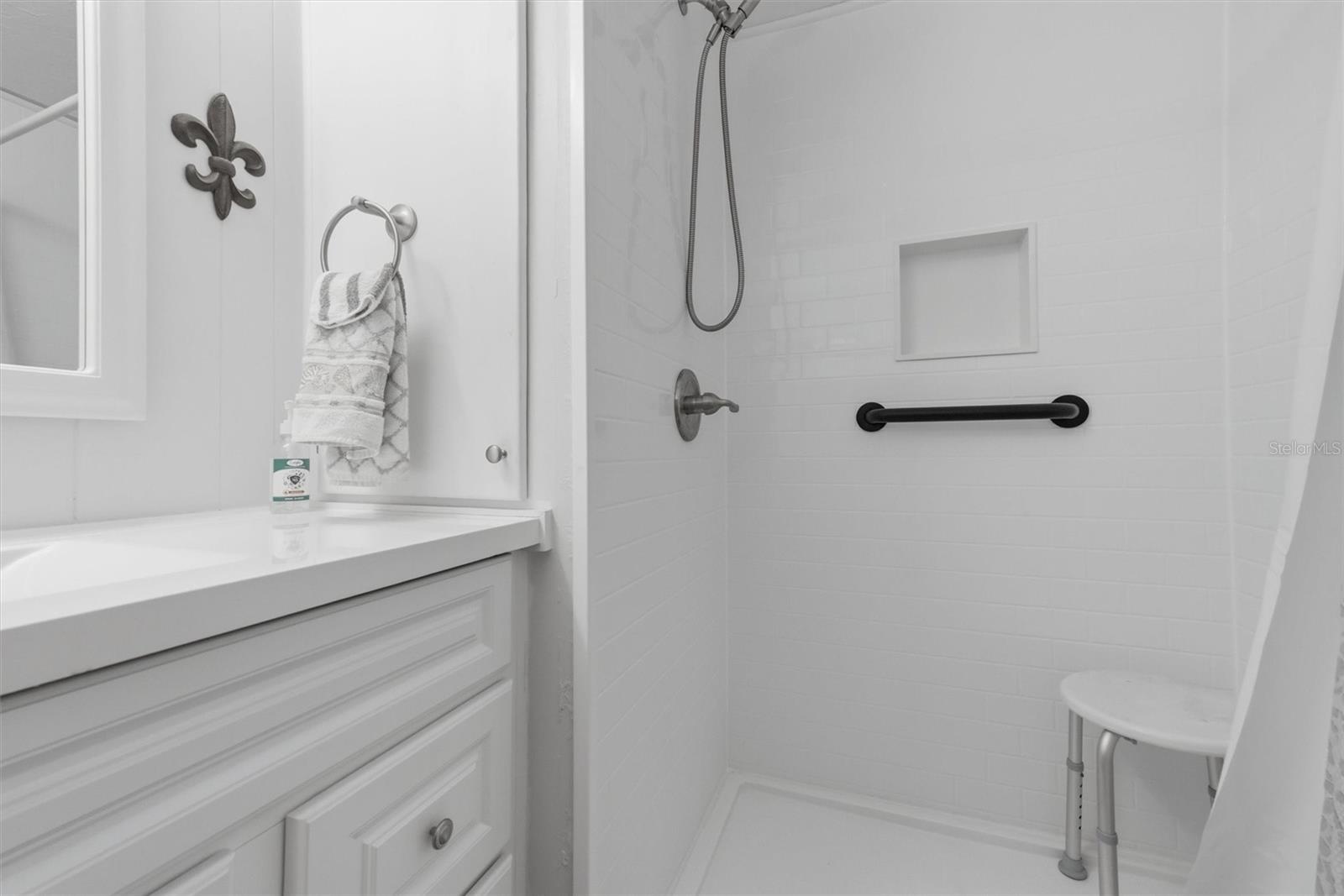 MARY LU MHP - Residential
