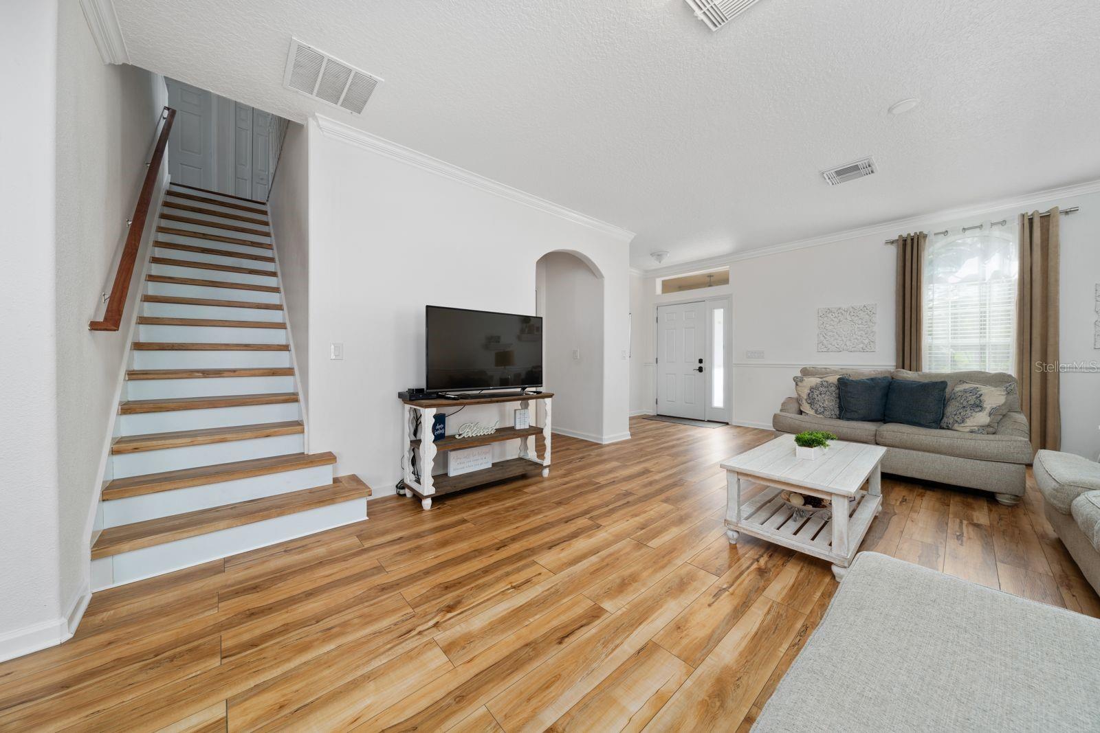 10937 PRAIRIE HAWK DRIVE
