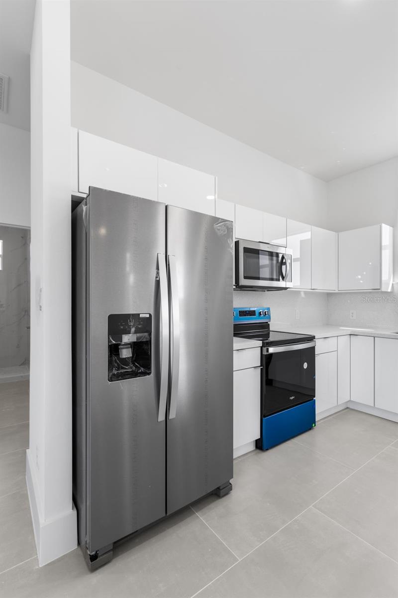 SOUTH NORTH PT - Residential