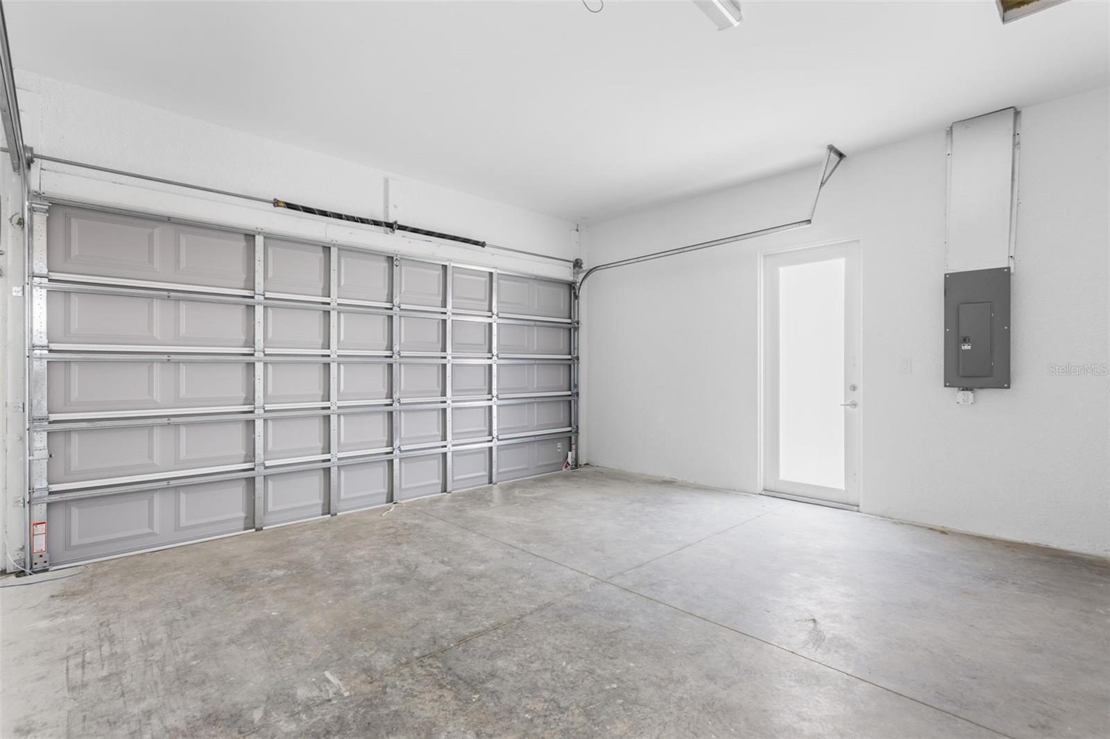 SOUTH NORTH PT - Residential