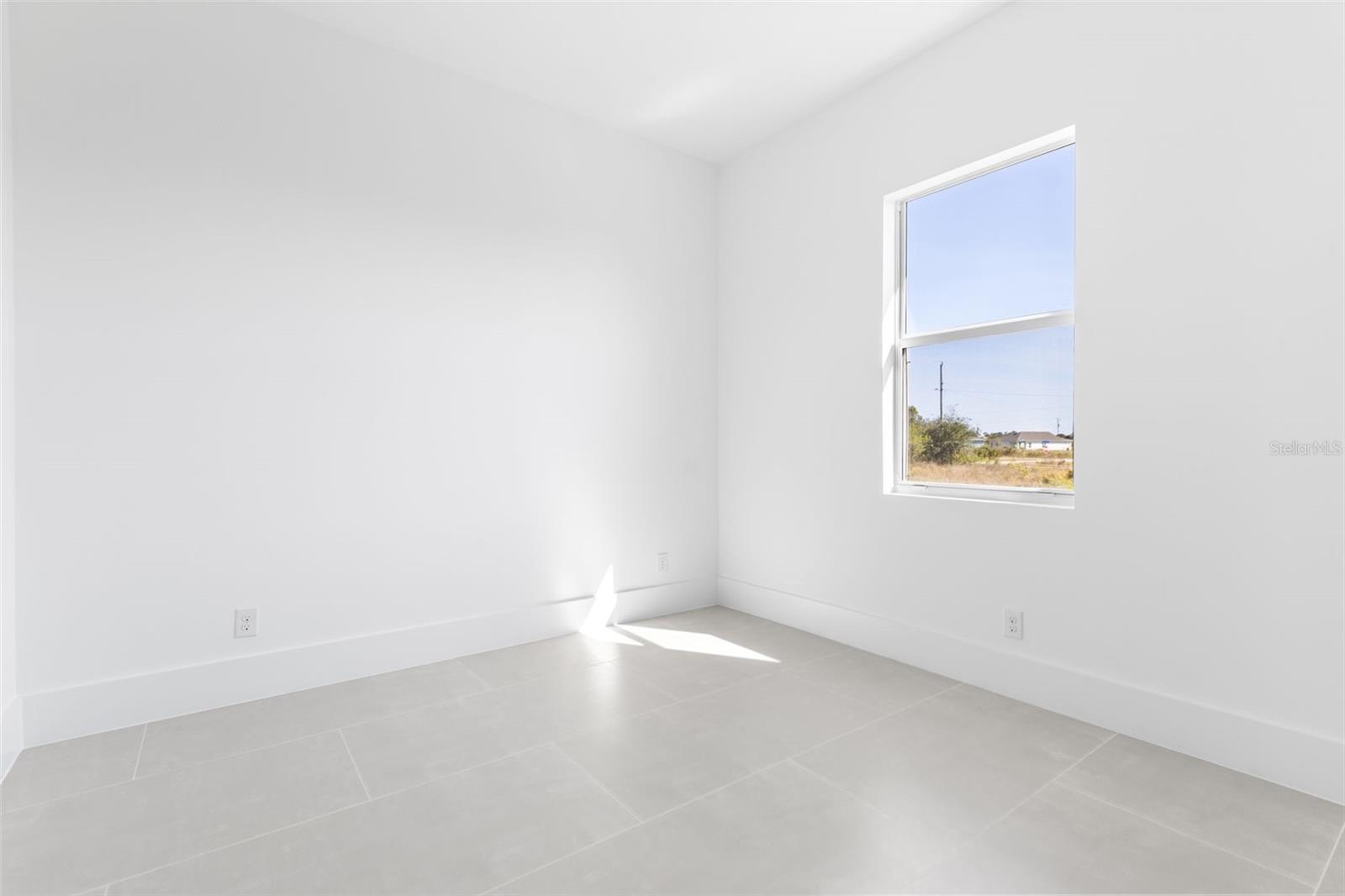 SOUTH NORTH PT - Residential