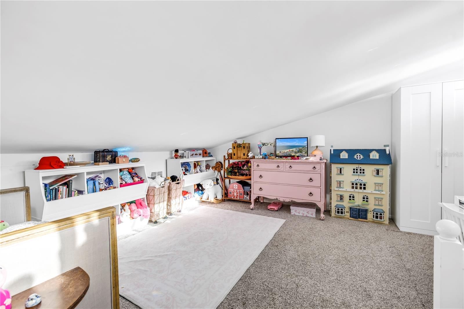 CEDARSAND CONDO - Residential