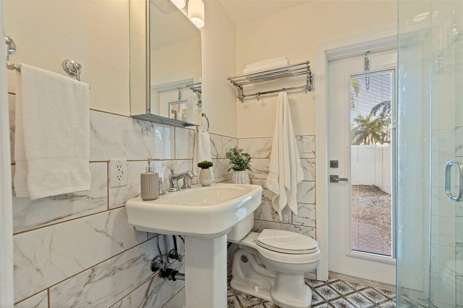 DON CE-SAR PLACE - Residential