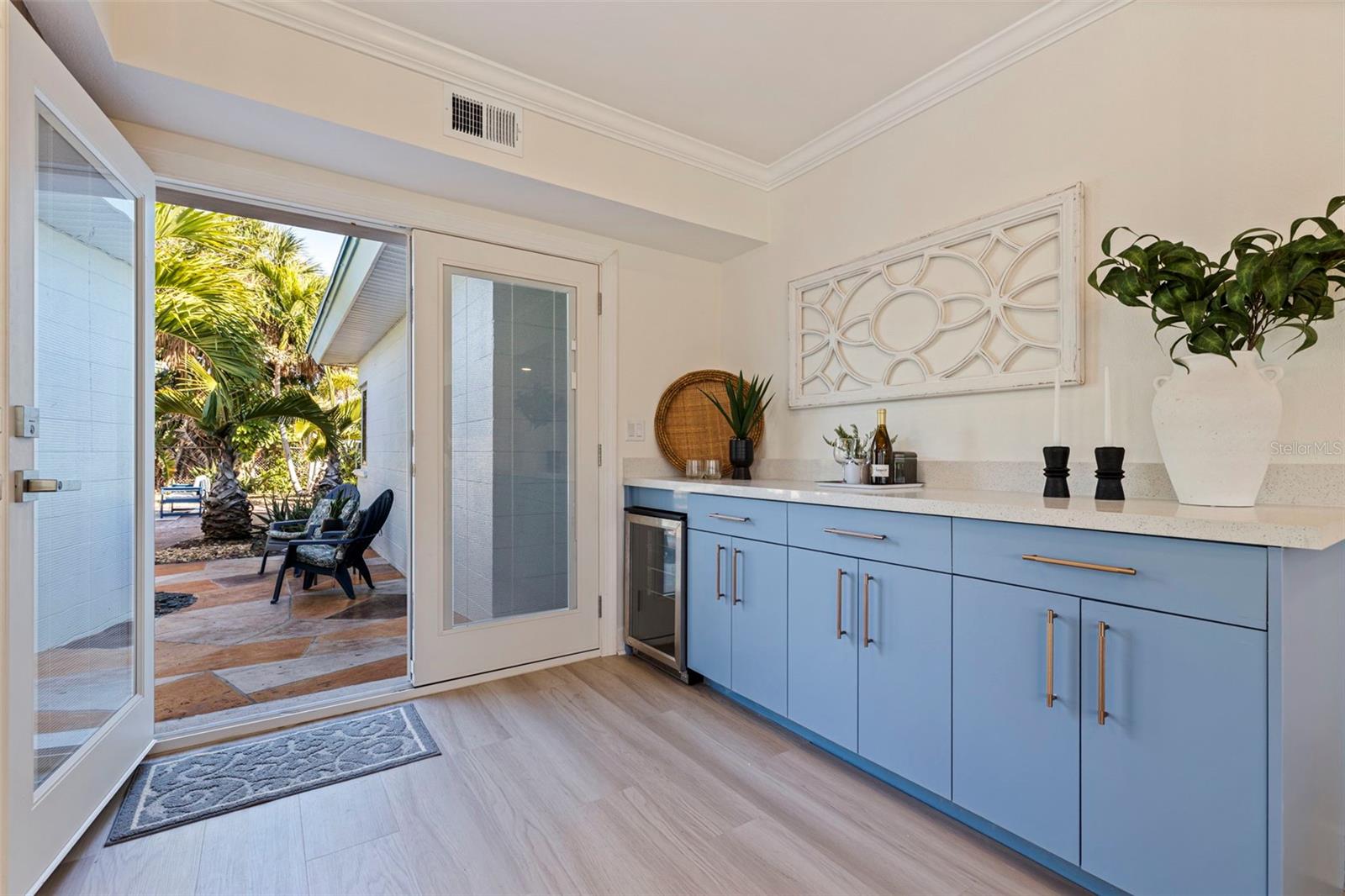 DON CE-SAR PLACE - Residential