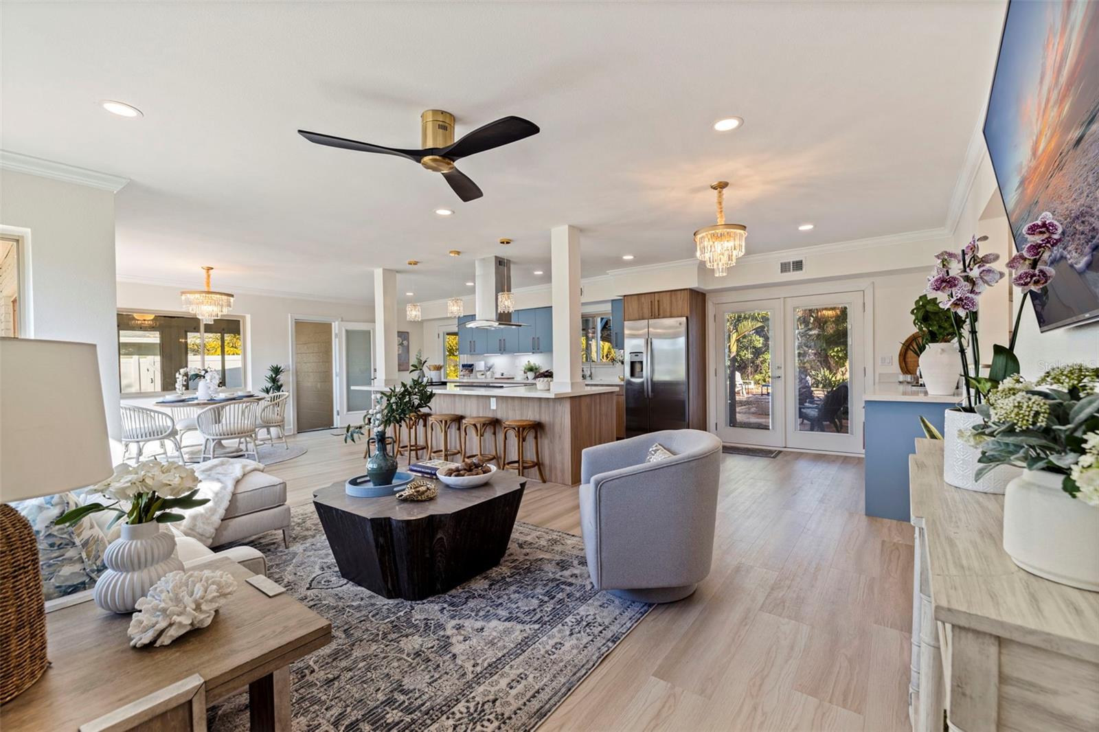 DON CE-SAR PLACE - Residential