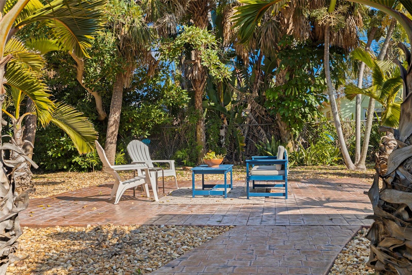 DON CE-SAR PLACE - Residential