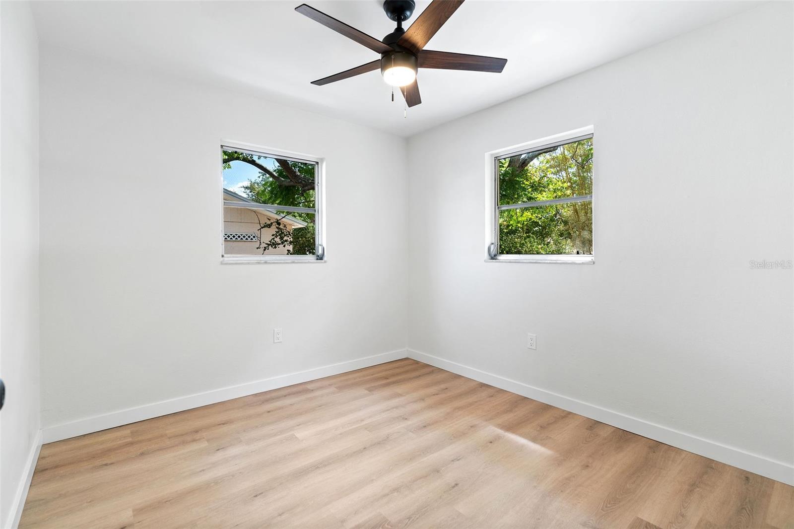 OAKLAND SUB - Residential Lease