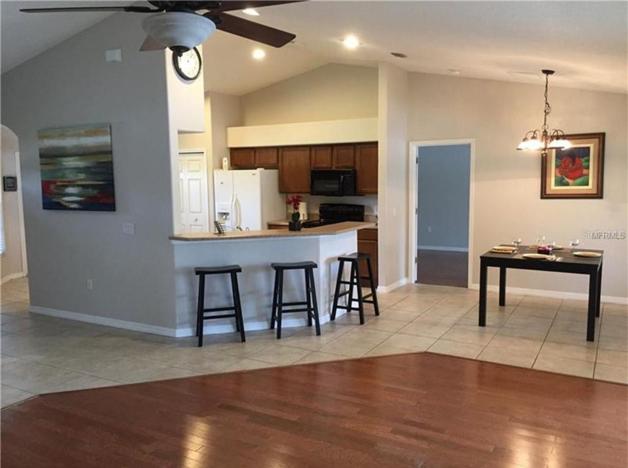 EMERALD LAKE COLONY UNIT 3 - Residential