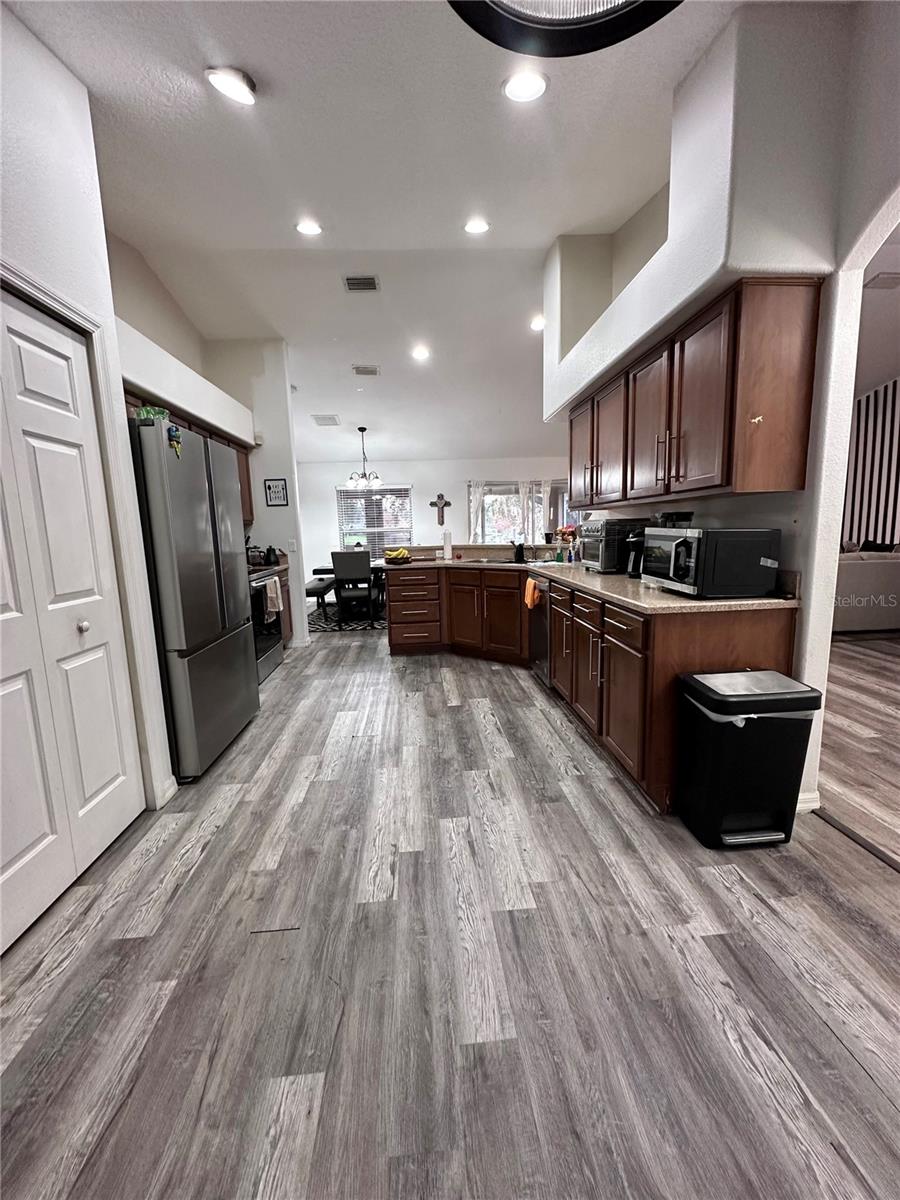 EMERALD LAKE COLONY UNIT 3 - Residential