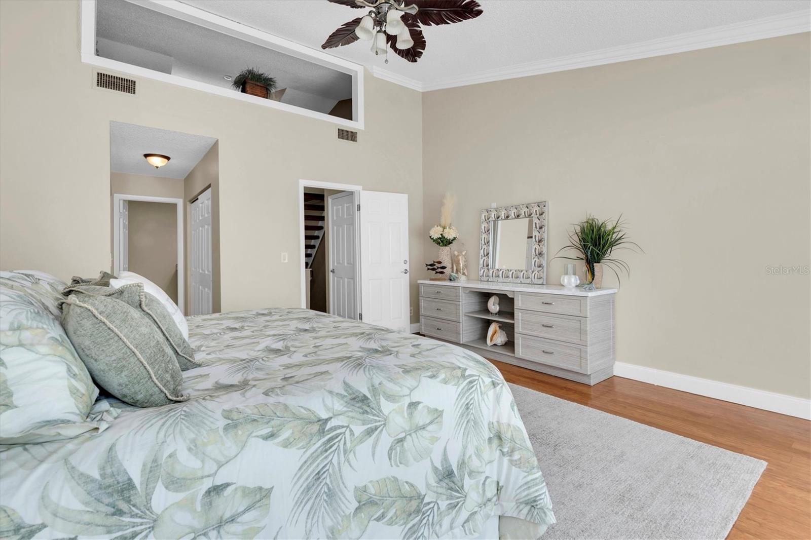 CEDARSAND CONDO - Residential Lease