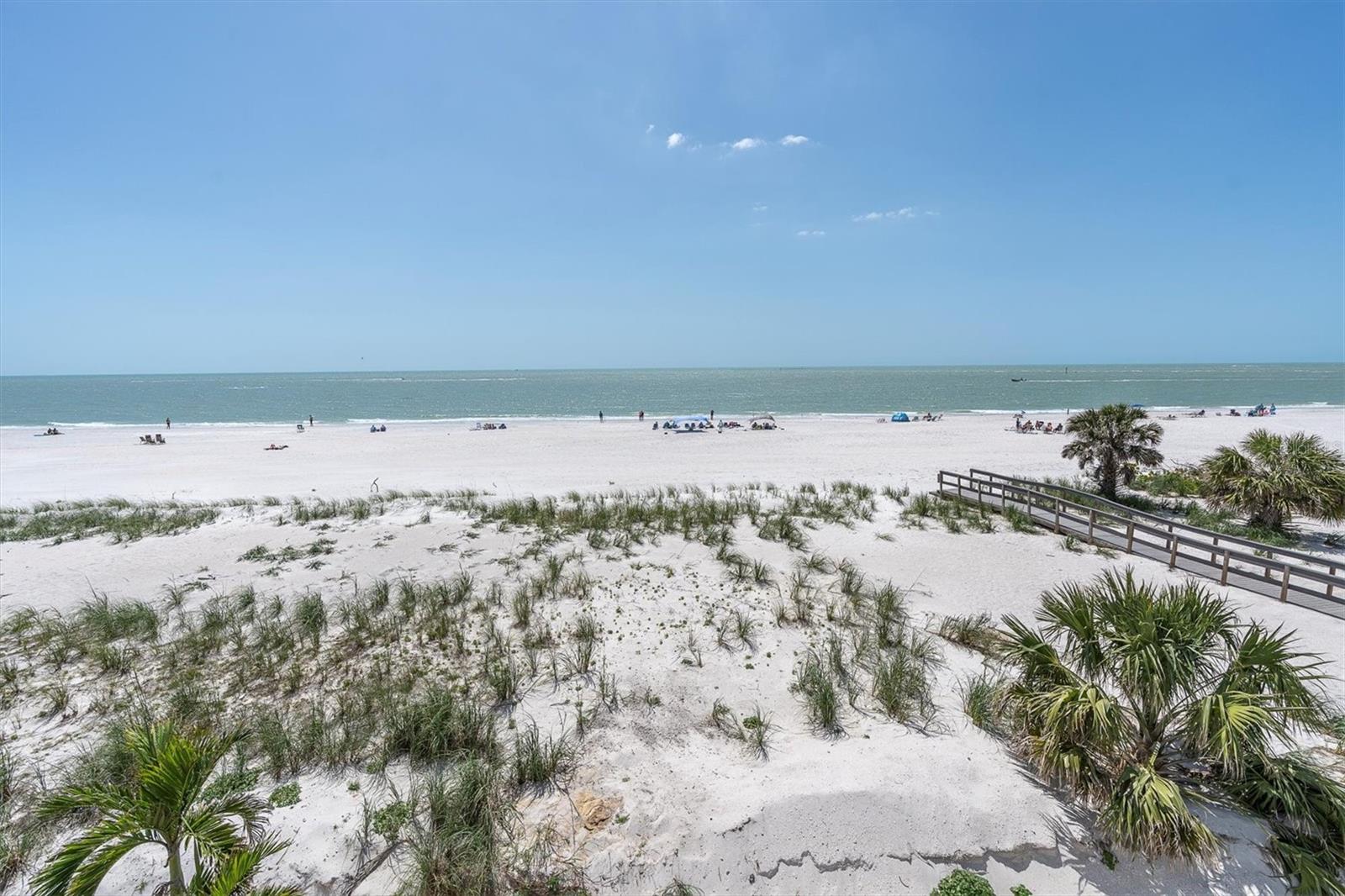 CEDARSAND CONDO - Residential Lease