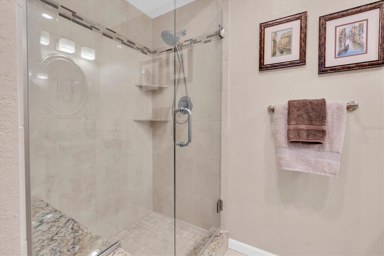 CEDARSAND CONDO - Residential Lease