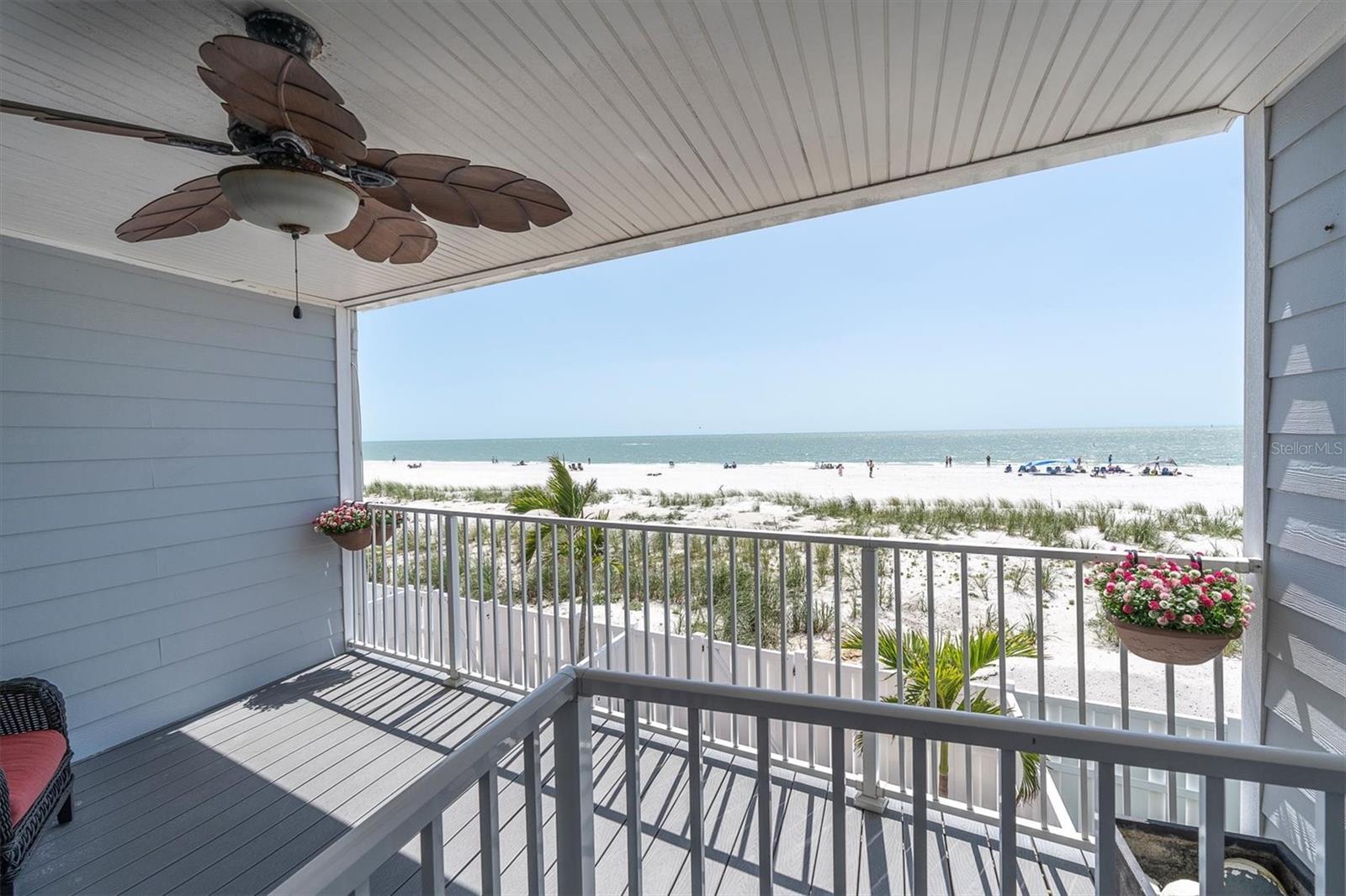 CEDARSAND CONDO - Residential Lease