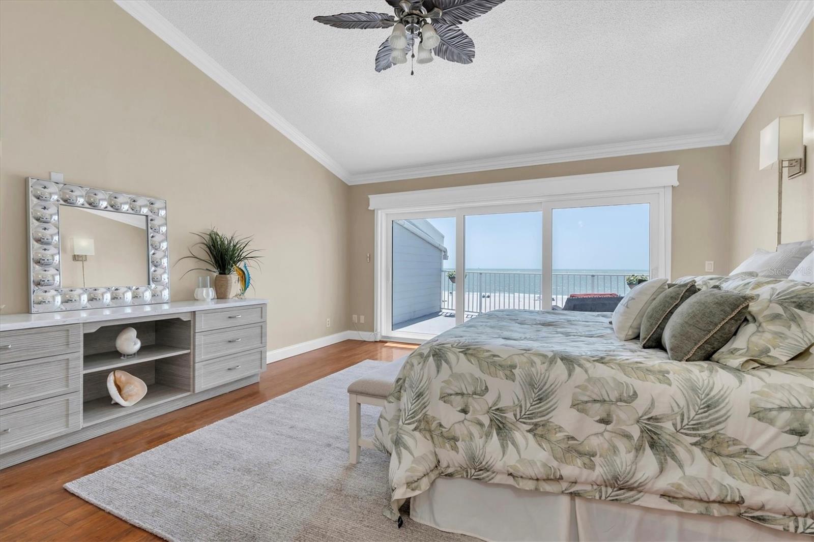 CEDARSAND CONDO - Residential Lease