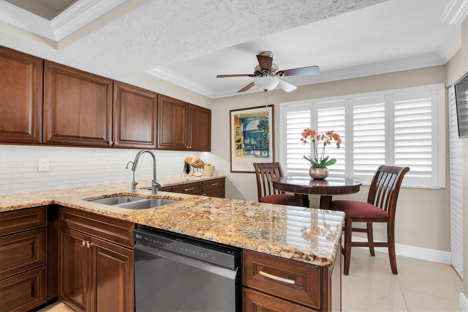 CEDARSAND CONDO - Residential Lease