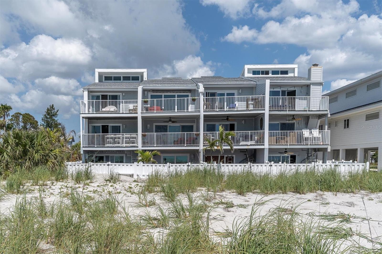 CEDARSAND CONDO - Residential Lease