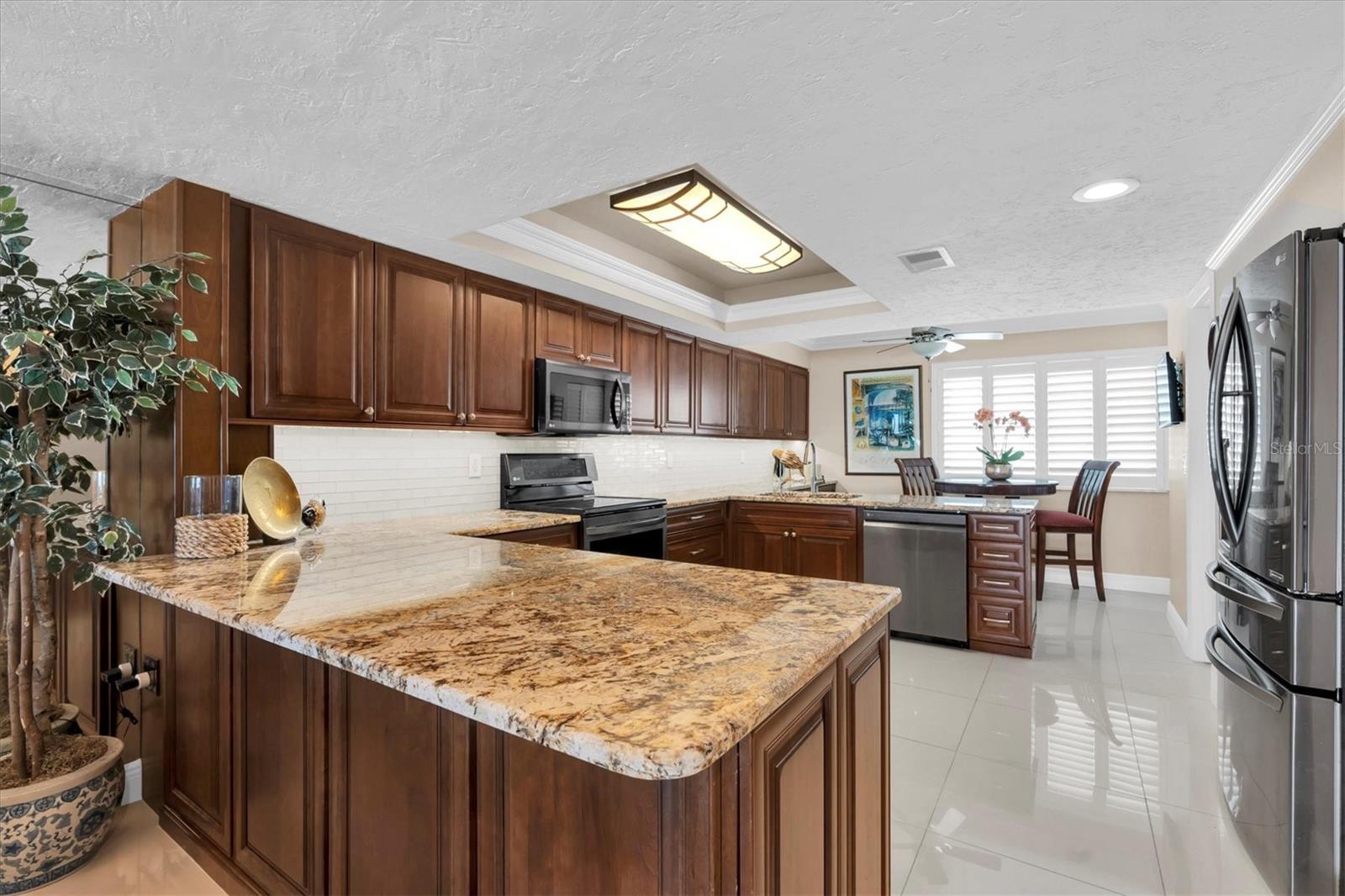 CEDARSAND CONDO - Residential Lease